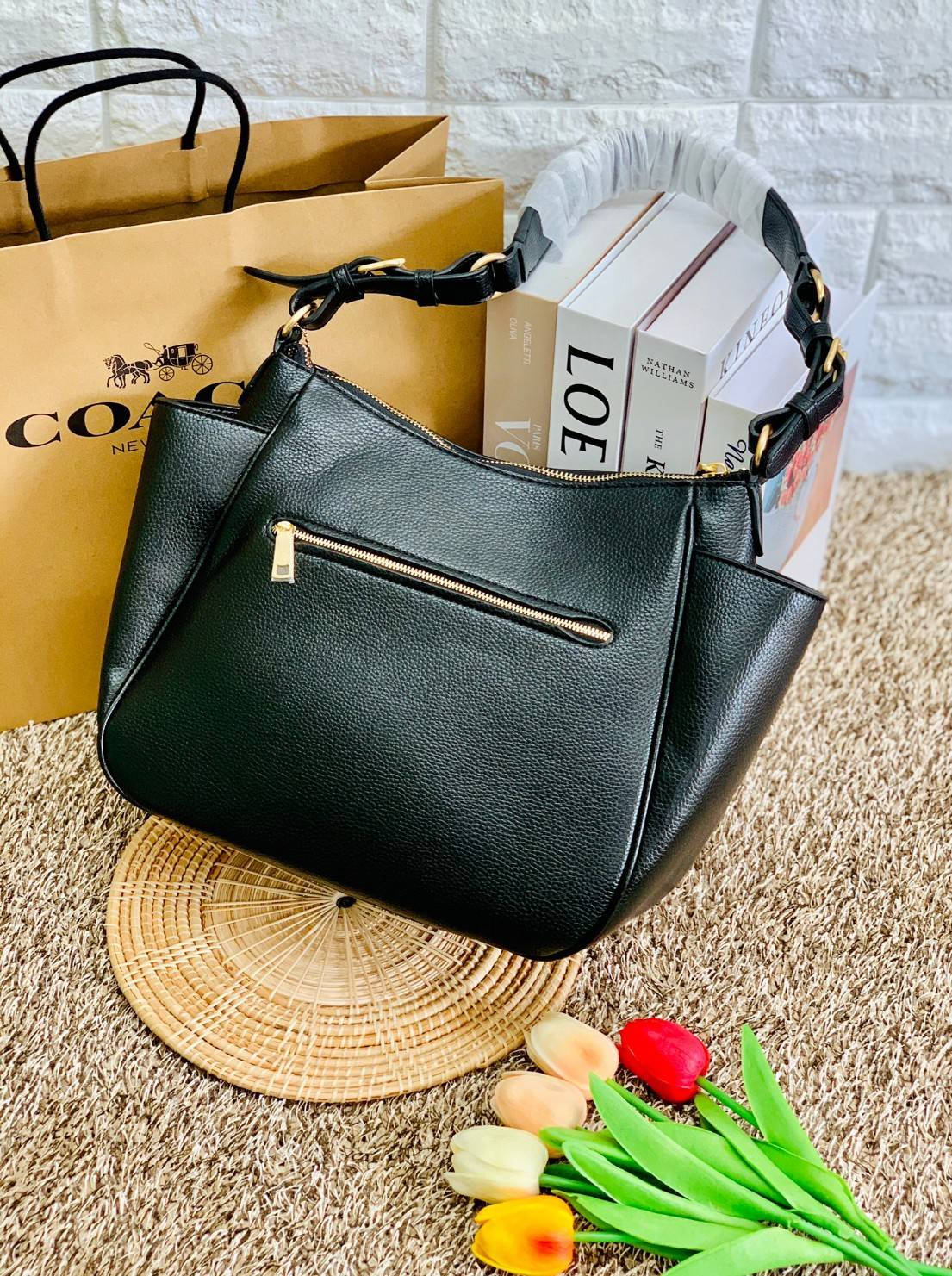 สินค้าออกใหม่ พร้อมคอลเลคชั่นสีใหม่ล่าสุดค่ะ! COACH RORI SHOULDER BAG ((C2855)) พร้อมส่งที่ไทย สวยก่อนใครแน่นอนค่ะ! กระเป๋าสะพายไหล่ หนังแท้ชั้นดีที่สุด หนังนิ่ม ทรงสวย หลงรักแน่นอนค่ะ😘