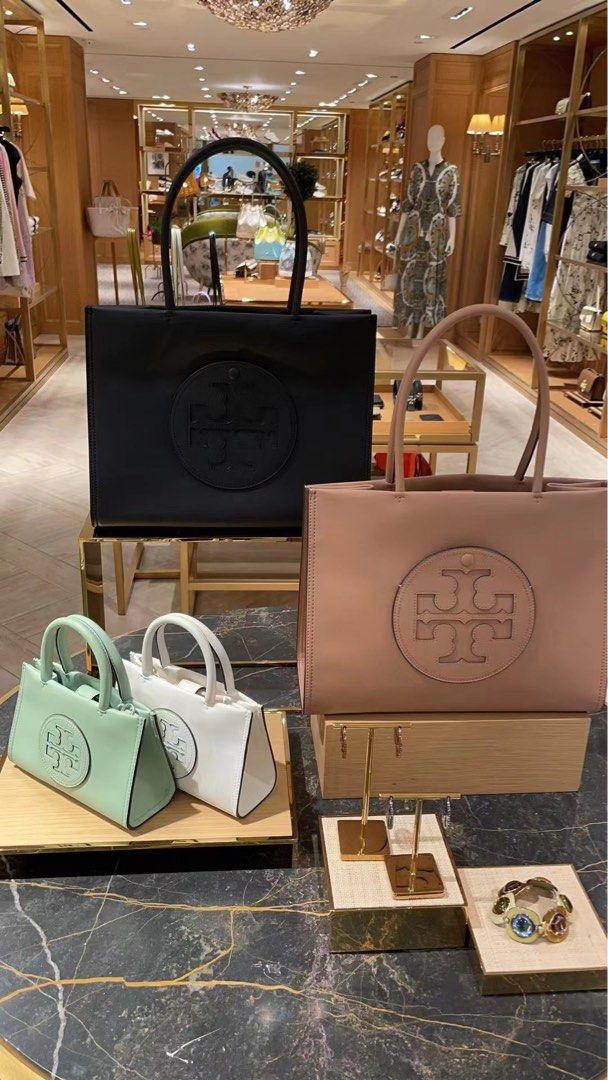 TORY BURCH ECO ELLA TOTE BAG / TORY TOTE BAG พร้อมส่ง 3 สี กระเป๋าสะพายทรงโท้ท ขนาดกำลังสวย จุของได้เต็มที่ รูปทรงคลาสสิคชวนใช้ โดดเด่นด้วย patch โลโก้ คอลเลคชั่นน้องใหม่ ส่งมาให้สาวๆได้ใจฟูอีกหนึ่งไอเท็ม