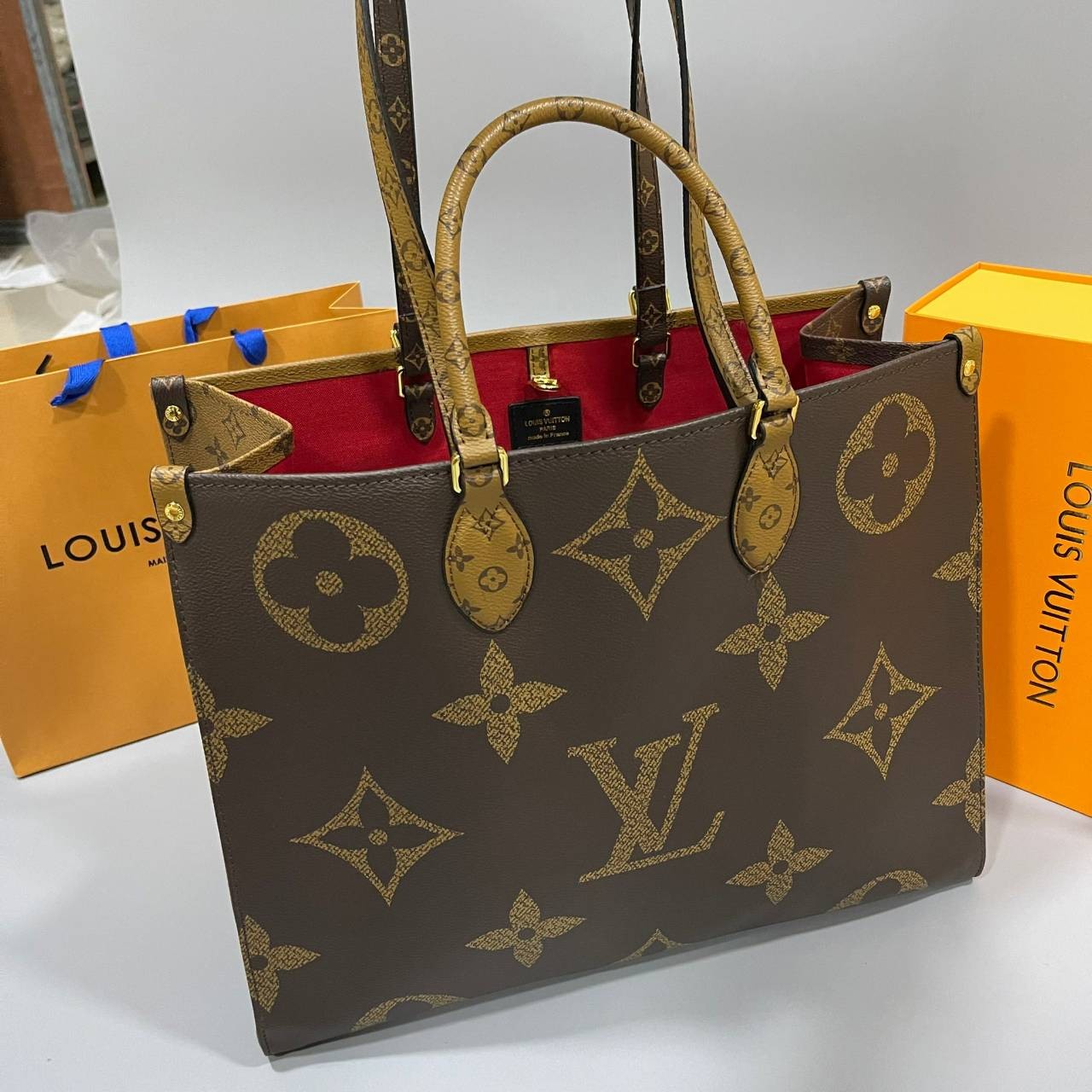 หนังแท้ LOUIS VUITTON ONTHEGO GM พร้อมส่งที่ไทย เกรดใช้งานต่างประเทศได้