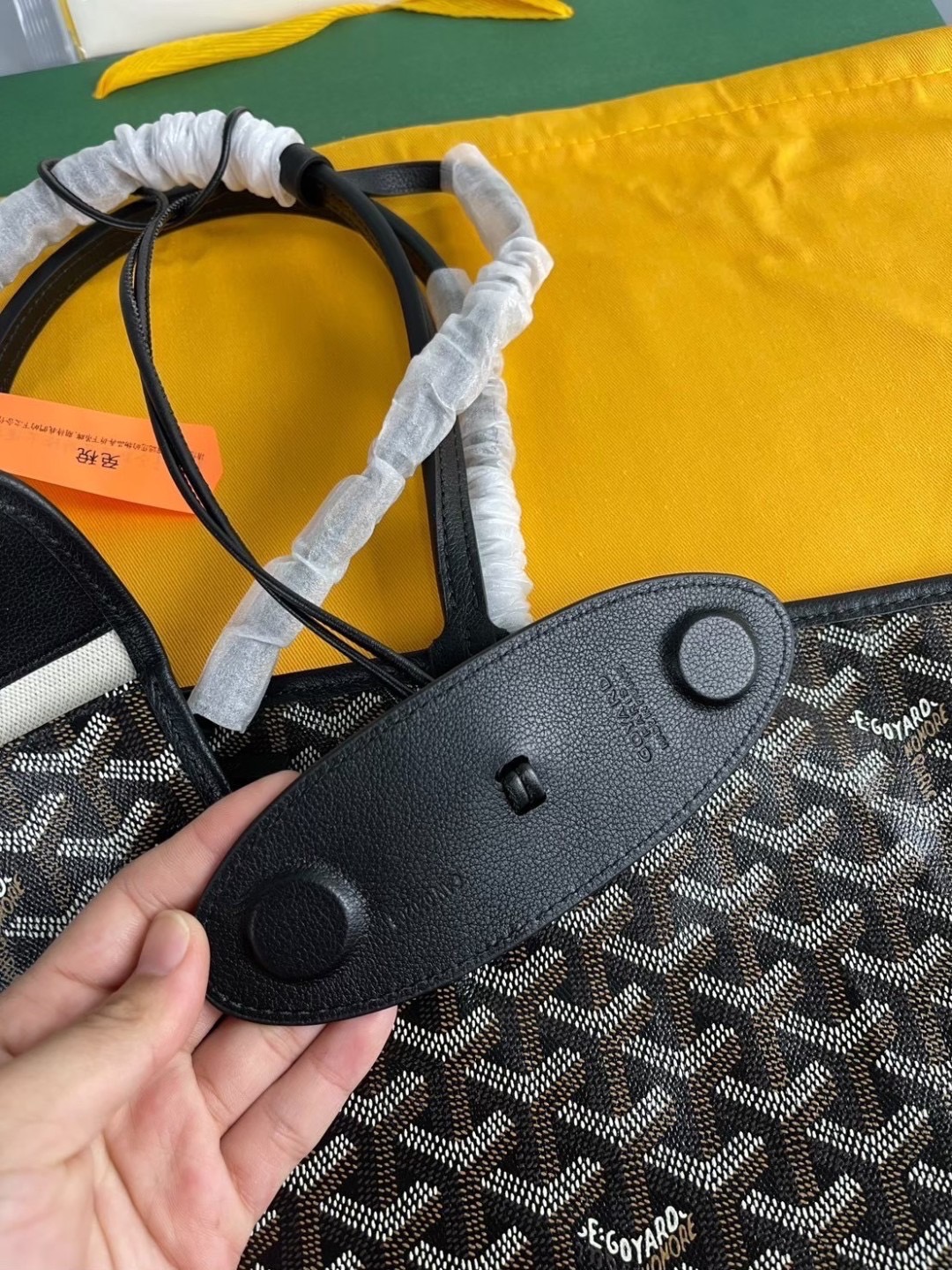 GOYARD PM TOTE BAG กระเป๋าทรงโท้ทใบใหญ่ หนังแท้สวยเป๊ะ เกรดท็อปออริ สลับแท้ 1:1 เกรดดีสุด ใช้ต่างประเทศได้ ผ่านทุก ตม.