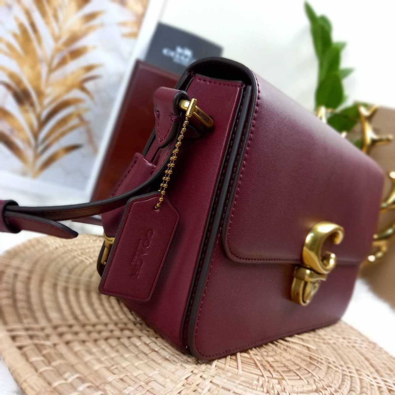 สวยละมุนตาละมุนใจม๊ากก!!🌺🌈 //>>COACH STUDIO GLOVETANNED LEATHER SHOULDER BAG (C6641)🌺ห้ามพลาดเด็ดขาด!! สวยละมุน เรียบหรู ดูแพงสุดๆ!! //กระเป๋าถือ กระเป๋าสะพาย ดีไซน์เนี้ยบ! เฉียบมาก!// วัสดุหนังแท้ หนังเรียบเต็มใบ อยู่ทรง สวย