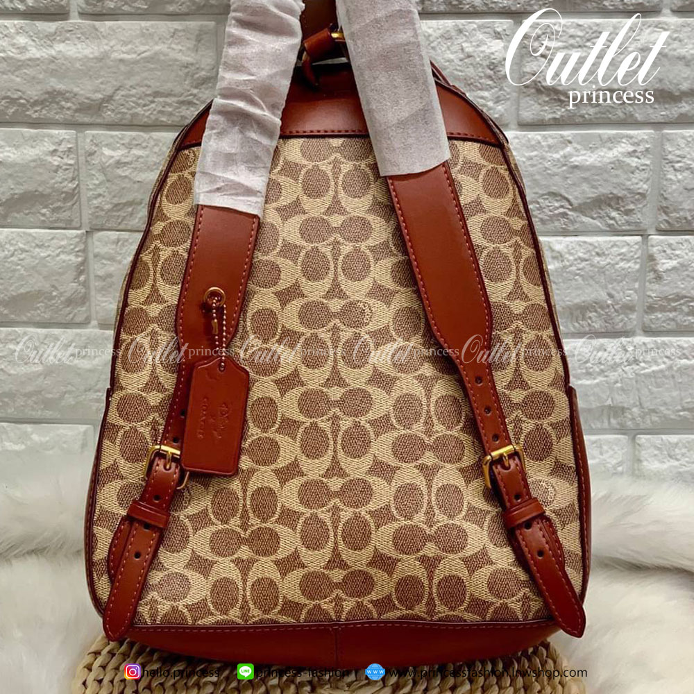 COACH LARGE SIGNATURE CAMPUS BACKPACK (32754) กระเป๋าสะพายหลังแบบมีหูหิ้ว หนังแท้อย่างดี หนังสมูทมากๆค่ะ พร้อมสีสุดคลาสสิค! ด้านหน้ามีช่องซิปขนาดกลางให้หนึ่งช่อง เปิดปิดช่องหลักแบบซิปคู่ ภายในกว้างมากๆค่ะ ใส่ได้เยอะทีเดียว มีช่องซิปและช่องเล็กใส่ของจุกจิก