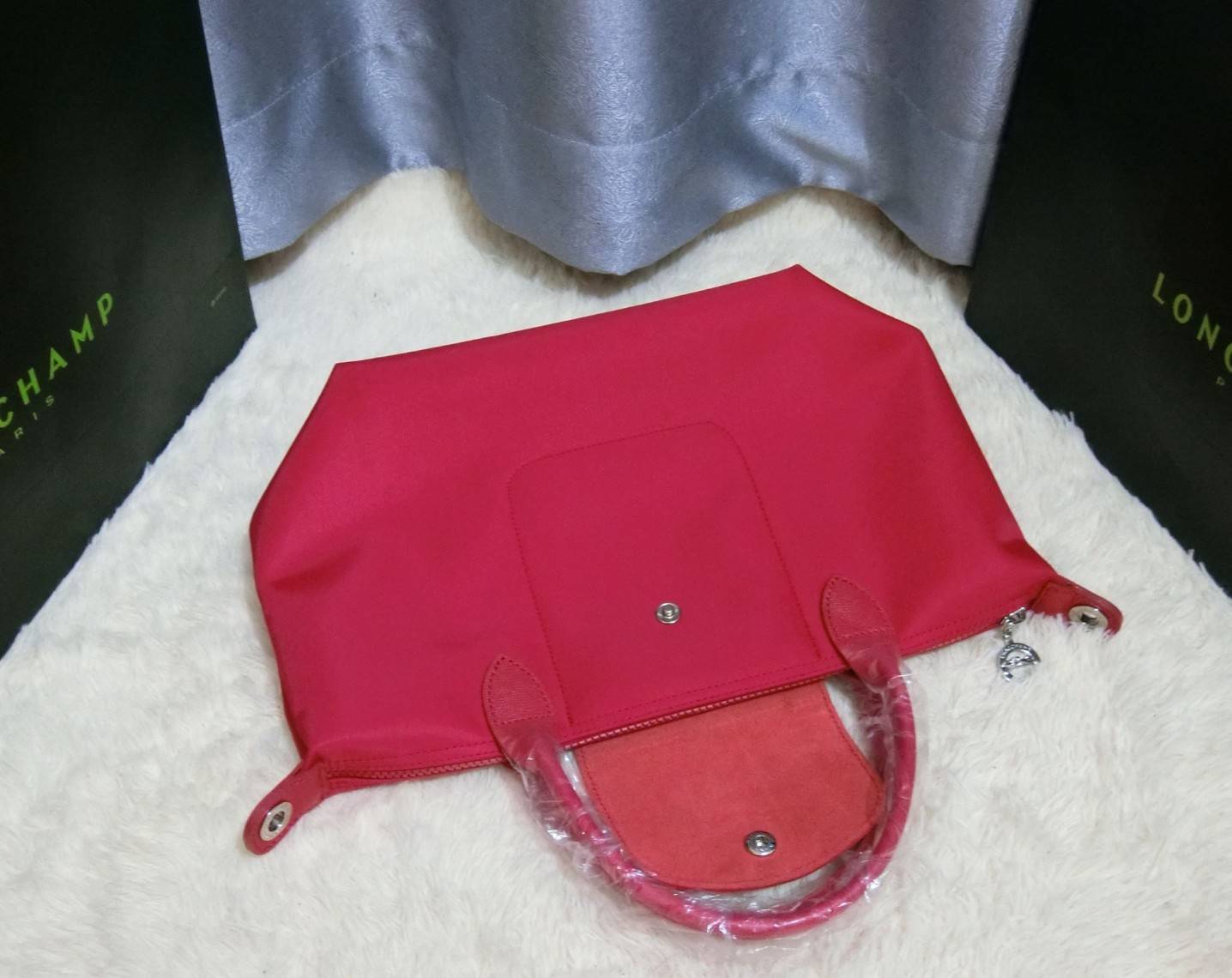 กระเป๋า Longchamp Le Pliage Neo Size S สินค้าใหม่ ของแท้เท่านั้น!!เป็นล็อตผลิตเกินออเดอร์จากโรงงาน มาพร้อมการ์ด/ถุงผ้าแบรนด์/ถุงกระดาษแบรนด์