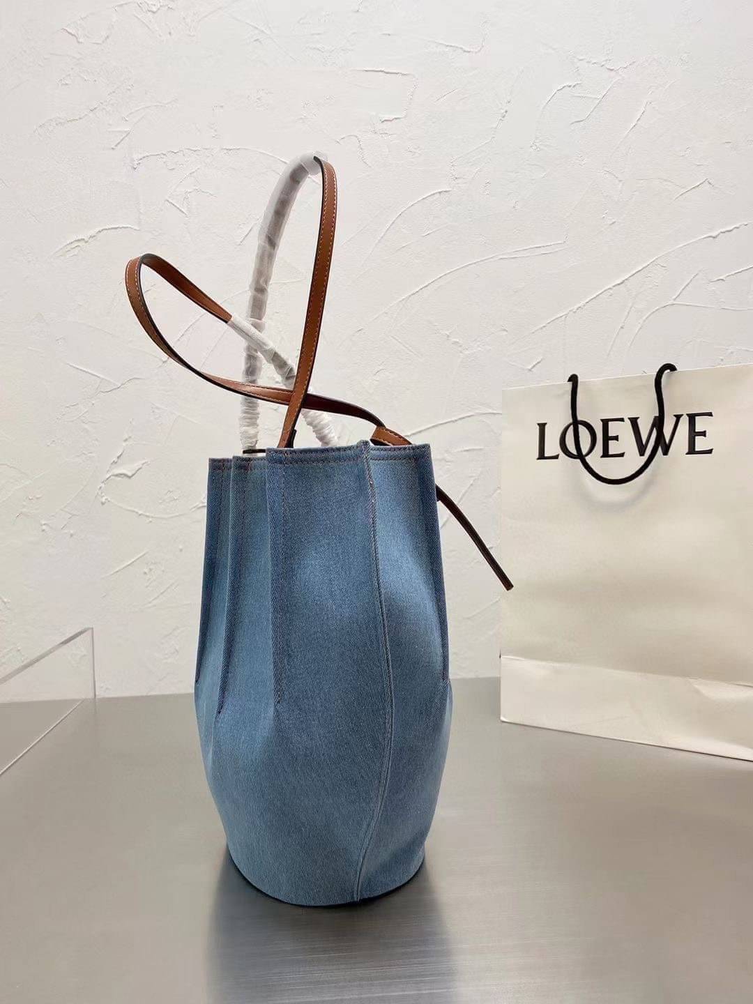 LOEWE + Paula’s Ibiza Shell Tote Bag