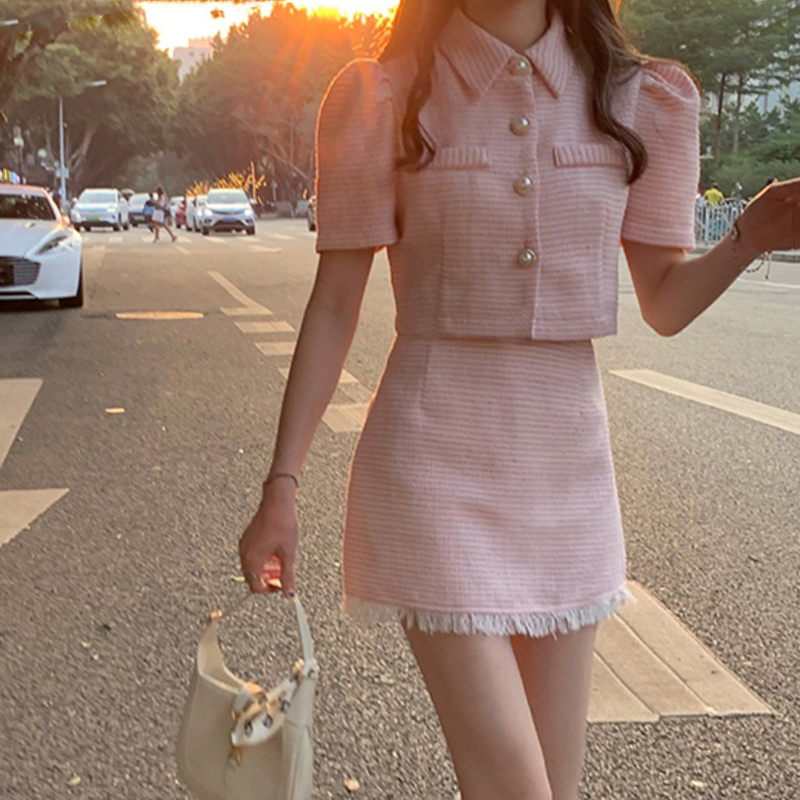 พร้อมส่ง 🧸🎈 Soft pink top & skirt เสื้อแขนสั้น กระโปรงผ้าทวิสทรงสวย (แยกชิ้น) (IN36703)