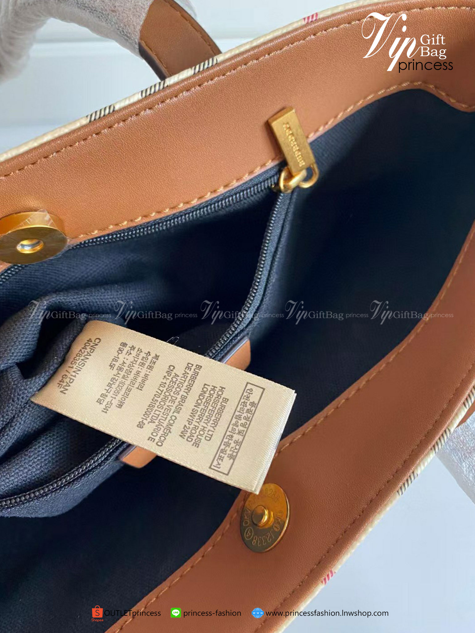 พรีเมี่ยมกิ๊ฟแท้ 100% BURBERRY TOTE VINTAGE BAG VIP GIFT WITH PURCHASE (GWP)