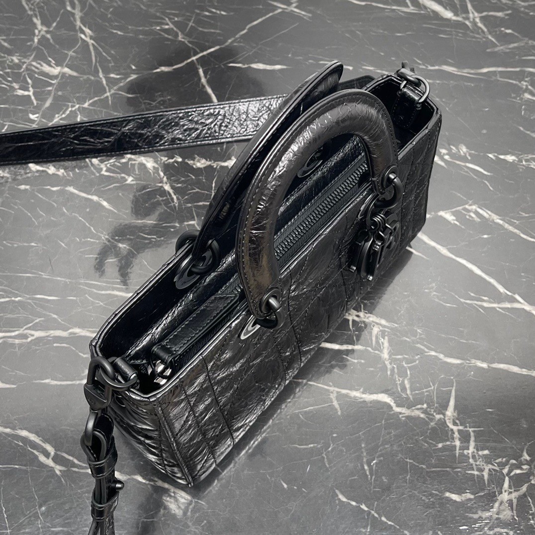 Lady D-Sire My ABCDior กระเป๋าสะพายดิ-ออร์ รุ่นใหม่ งานหนังสวยมาก เกรดวีไอพี ท็อปออริจินอล สลับแท้ 1:1 เกรดดีสุด