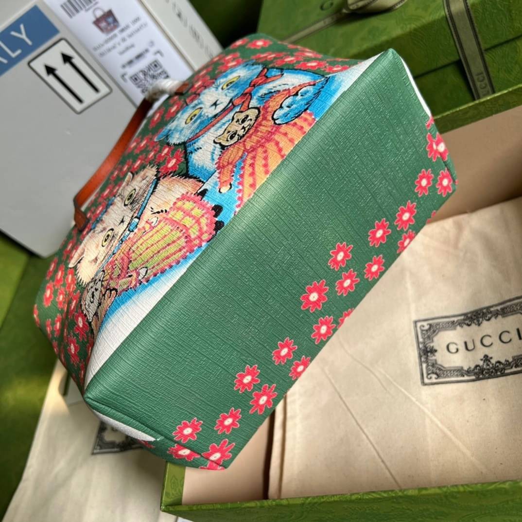 GUCCI Children's kitten print tote bag / Gucci kid tote ลายน้องแมว เกรดเทพออริจินอล วัสดุ Supreme canvas trim ภาพสินค้าถ่ายจากงานขายจริงใช้งานต่างประเทศได้