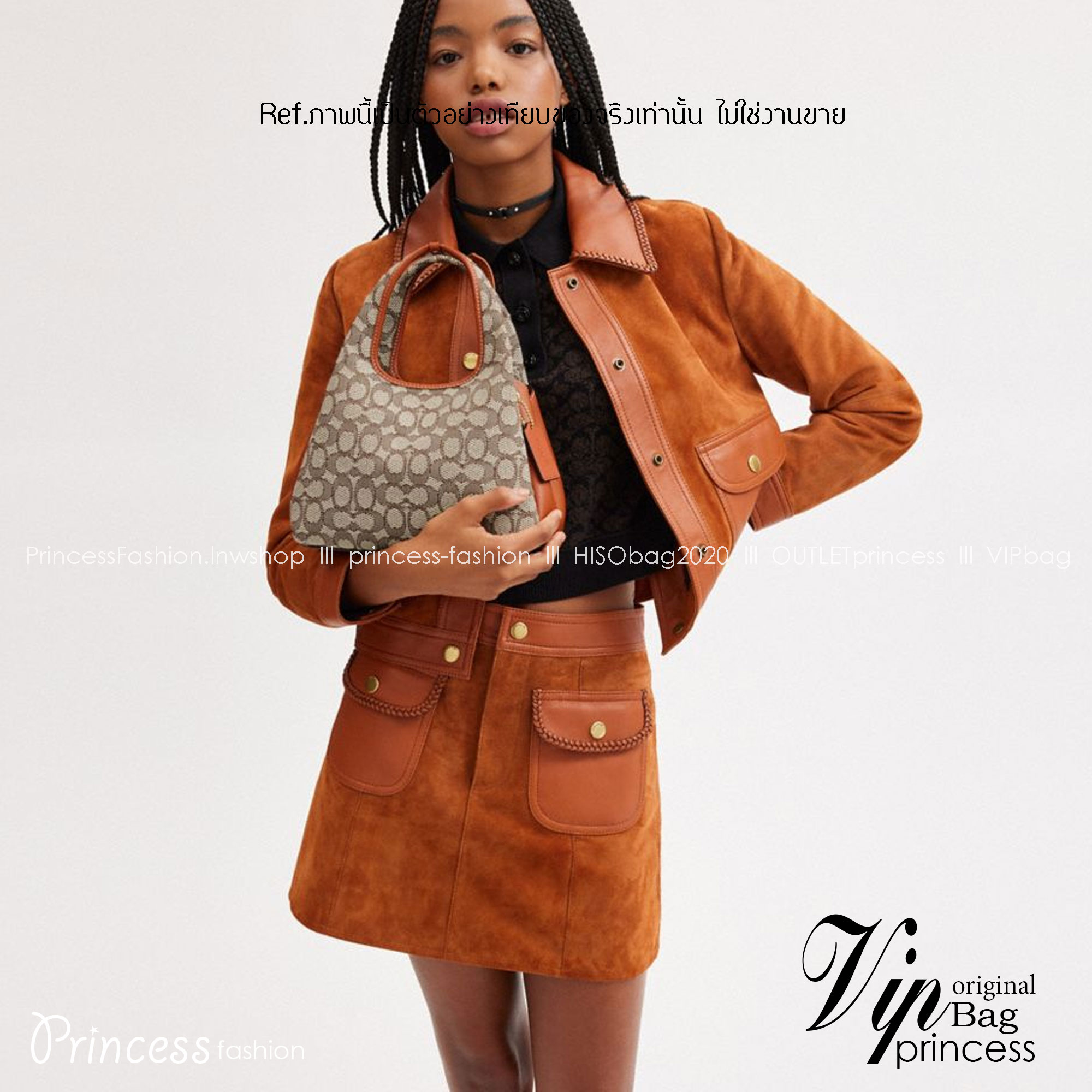 COACH LANA SHOULDER BAG 23 IN SIGNATURE JACQUARD CM550 พร้อมส่ง กระเป๋าถือ/สะพายทรงเก๋ โดดเด่นด้วยลวดลายซิกเนเจอร์บนผืนผ้าทอสวย หูจับในตัวถือสะดวก รีบช้อปได้ใช้ก่อนใครไปเลย