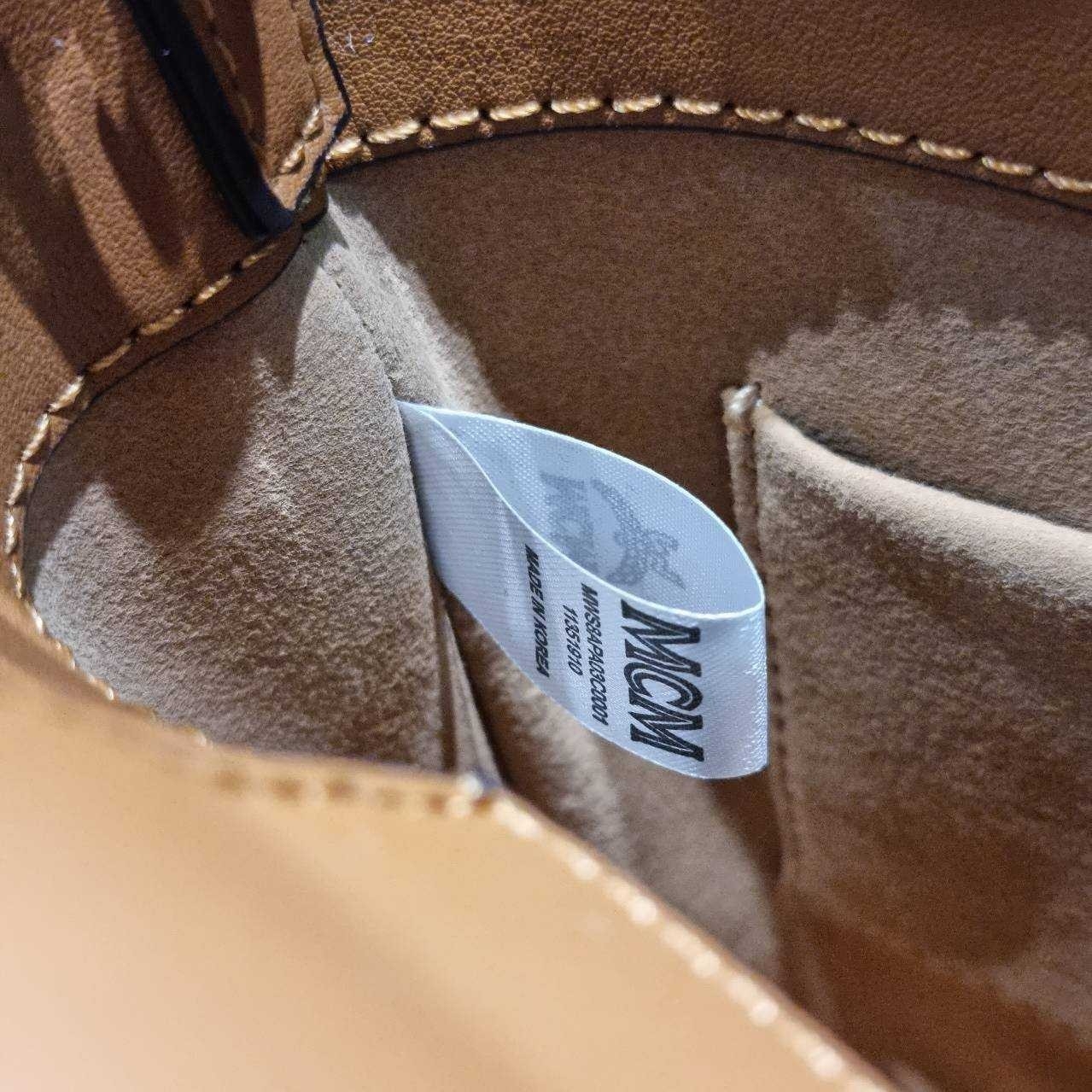 M.C.M AREN BUCKET TOTE IN VISETOS กระเป๋าทรงบัคเก็ต ขนาดกำลังสวย ไอเท็มใหม่ เกรดท็อปออริ 1:1 สลับแท้ ใช้งานต่างประเทศได้