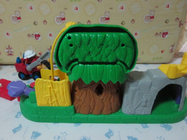 Fisher Price Little People Animal Sounds Zoo ของเล่นมือสอง