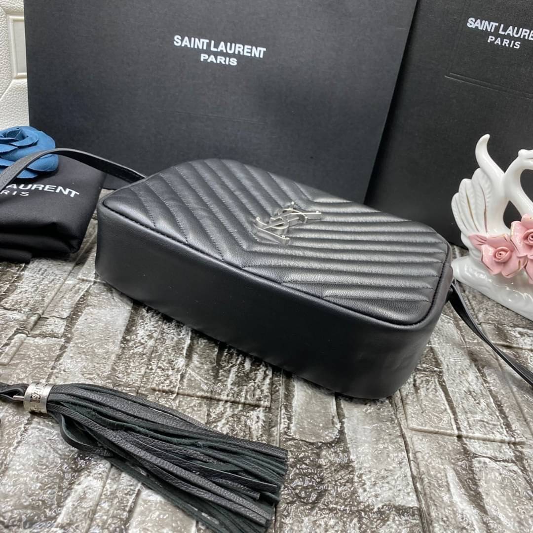 VIP 】หนังแท้ YSL SAINT LAURENT Lou Medium Monogram YSL Calf Crossbody Bag