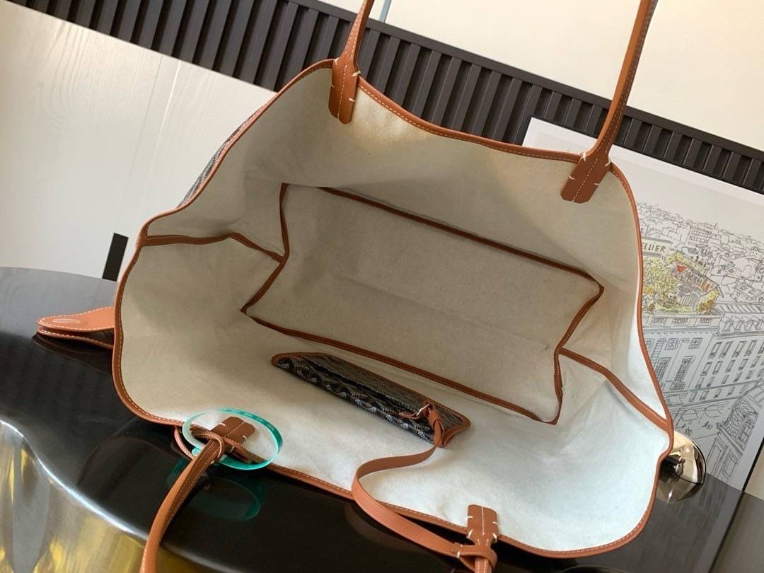 GOYARD GM TOTE BAG กระเป๋าทรงโท้ทใบใหญ่ หนังแท้สวยเป๊ะ เกรดท็อปออริ สลับแท้ 1:1 เกรดดีสุด ใช้ต่างประเทศได้ ผ่านทุก ตม.