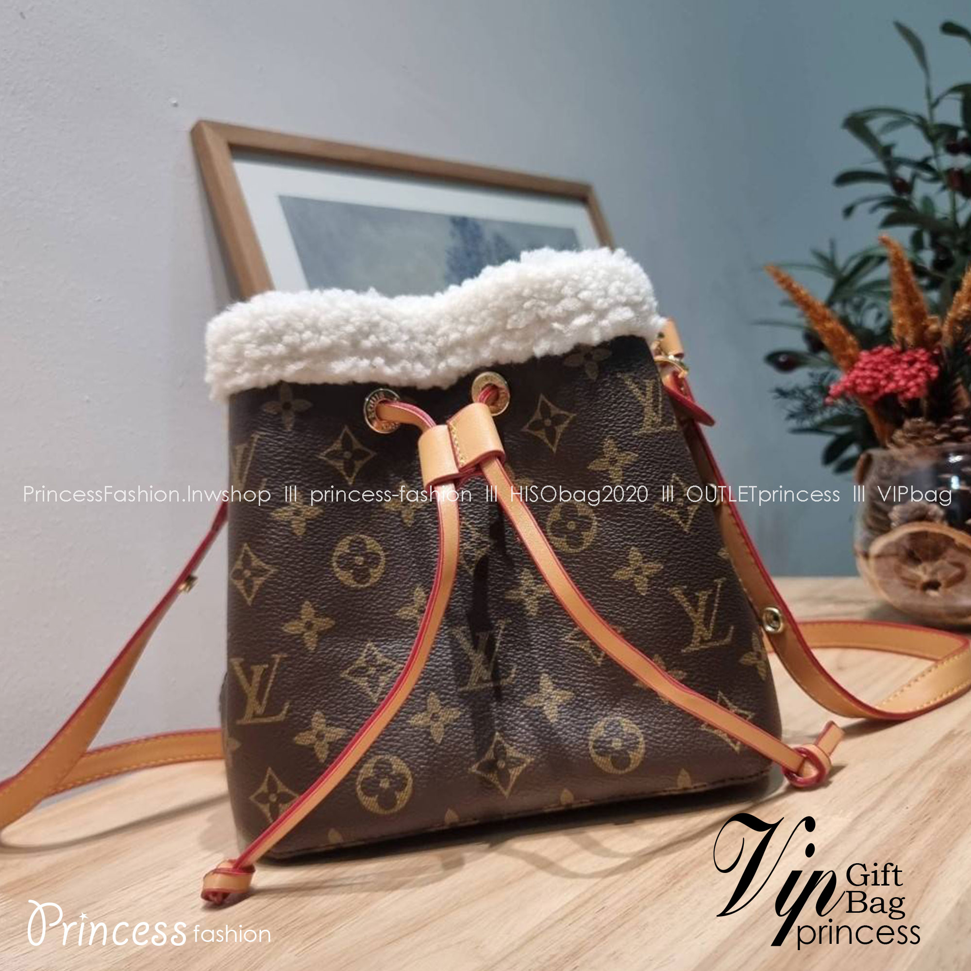 LV NEONOA WOOL Monogram Bag คอลเล็คชั่น Cozygram ใหม่กับรุ่นที่ทำมาจำนวนจำกัด ต้อนรับฤดูหนาว กับกระเป๋าสะพายทรงบัคเก็ต ดีไซน์คลาสสิคซ่อนความหรู