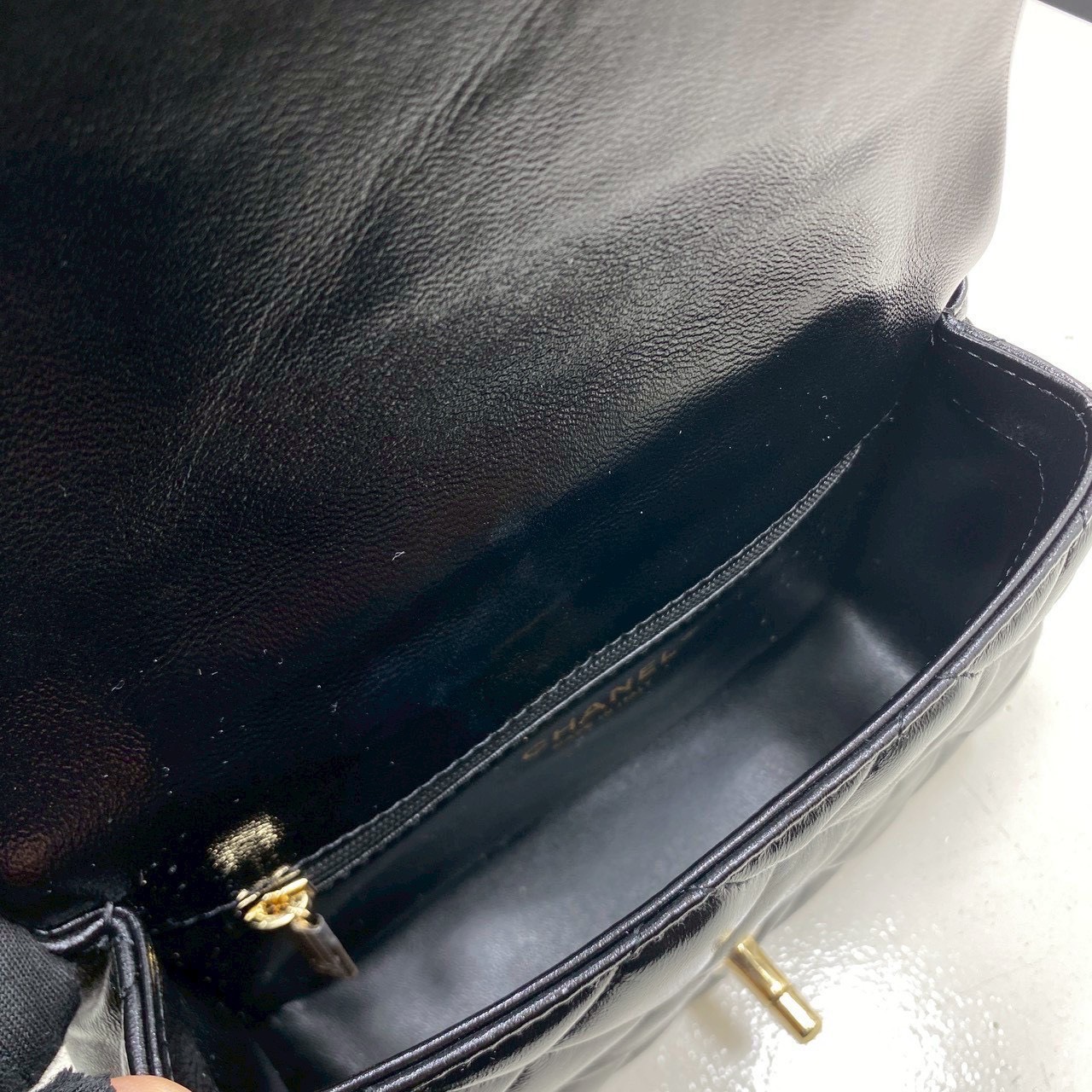 ORI หนังแท้ | Chanel Small Flap Bag with Top Handle 20cm กระเป๋าสะพายดีไซน์คลาสสิก หูจับแต่งโซ่สีทองหรูหรา เรียบหรูดูแพง