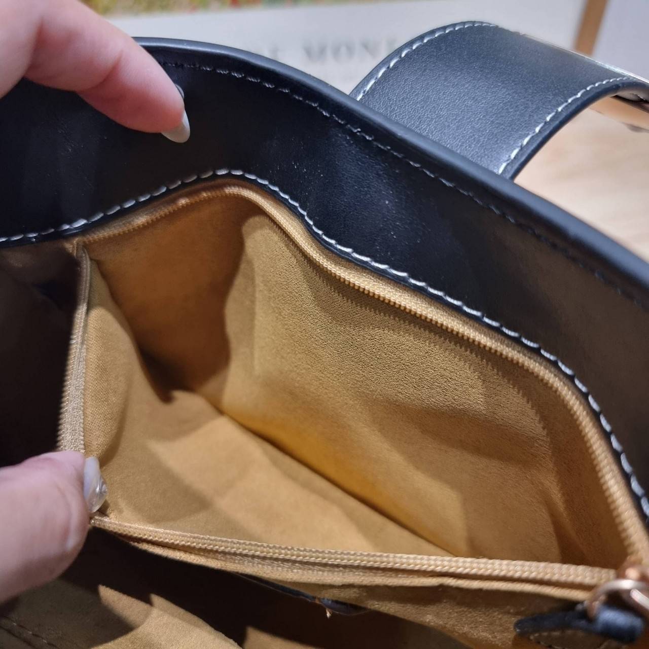 COACH ELIZA SHOULDER BAG IN SIGNATURE CANVAS CR532 / CR533 กระเป๋าสะพายไหล่ทรงโฮโบสุดหรู ดีไซน์โลโก้แบบใหม่สวยเด่น เกรดท็อปออริ เกรดดีสุด สลับแท้ 1:1 ใช้ต่างประเทศได้