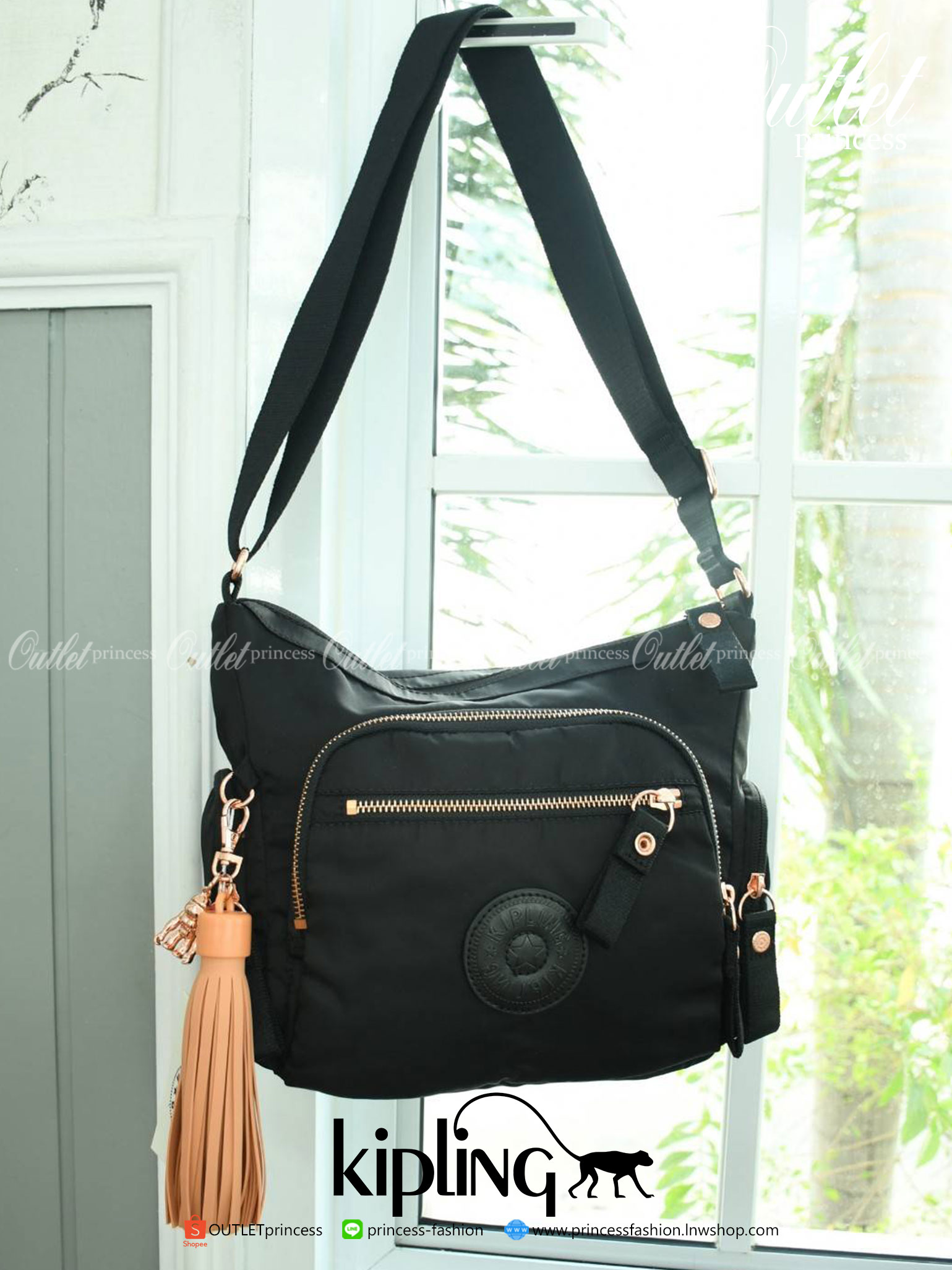 Kipling Gabbie Crossbody Bag With Phone Compartment Bag K12632กระเป๋าถือหรือสะพายไหล่ ขนาดกลาง วัสดุ Polyester100% อะไหล่สี Rose gold พวงกุญแจ monkey และพู่หนัง rubber