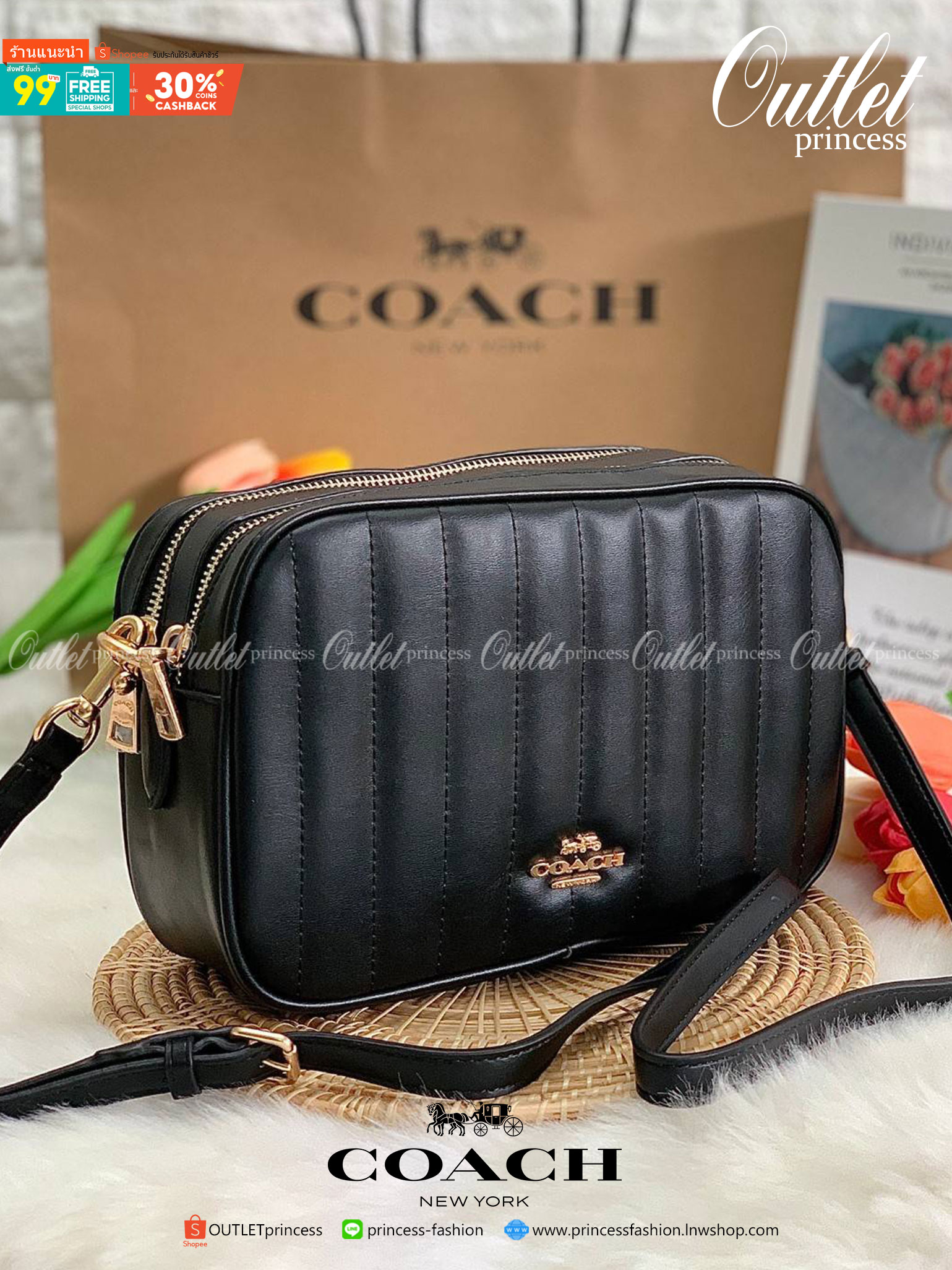 COACH C1569 JES CROSSBODY WITH LINEAR QUILTING ใหม่ล่าสุด!! กระเป๋าสะพายข้าง รุ่น 2 ซิป ใบใหญ่จุใจ ดีไซน์ใหม่ เพิ่มลูกเล่นให้ดูหรูหรายิ่งขึ้น วัสดุหนังสังเคราะห์บุเป็นลายเส้นสวยงาม เปิด-ปิดด้วยซิป 2 ช่องหลัก ใช้งานง่าย ทรงสวยมากๆรุ่นนี้ มาพร้อมสายสะพาย cr