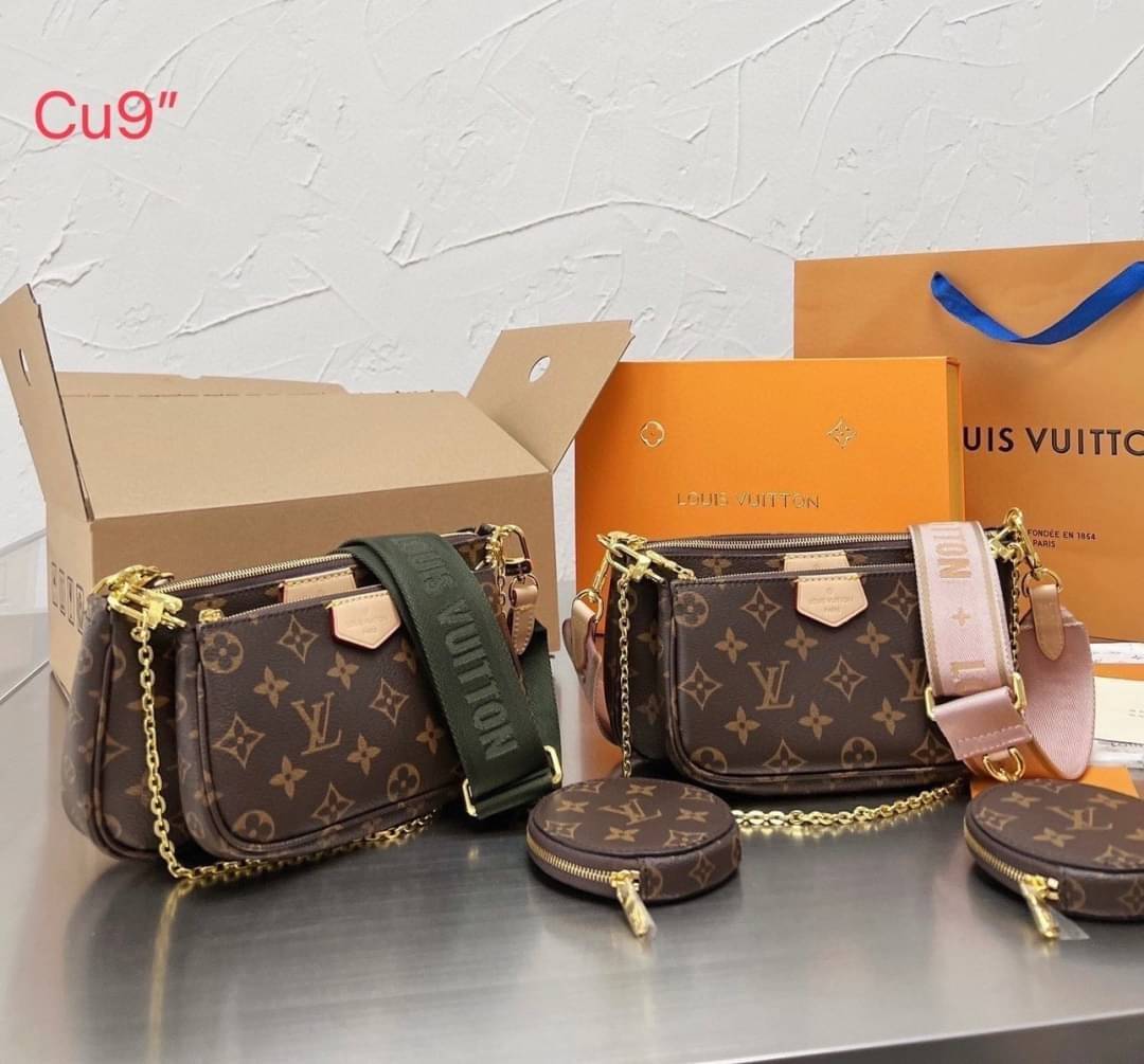 LV Multi Pochette Accessoires Monogram 3in1 เกรดออริจินอล กระเป๋าสะพายมัลติฟังก์ชั่น สุดฮอต สาวๆคลั่งกันหนักมาก ดีงาม ดีไซน์คลาสสิควินเทจ โดดเด่นด้วยดีเทลกระเป๋า 3 ใบ