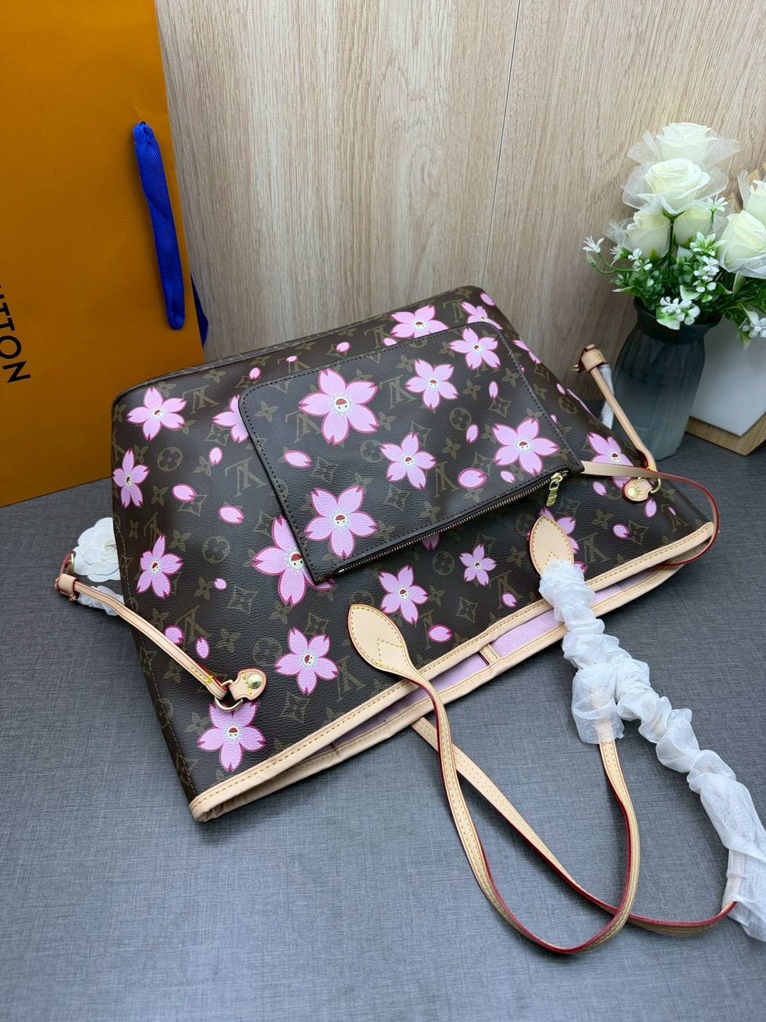 ORI หนังแท้ | LV x TM Neverfull MM Bag Monogram Sakura Brown / LV Tote Bag กระเป๋าสะพายทรงโท้ทใบใหญ่ ลายดอกไม้ซากุระแสนหวาน