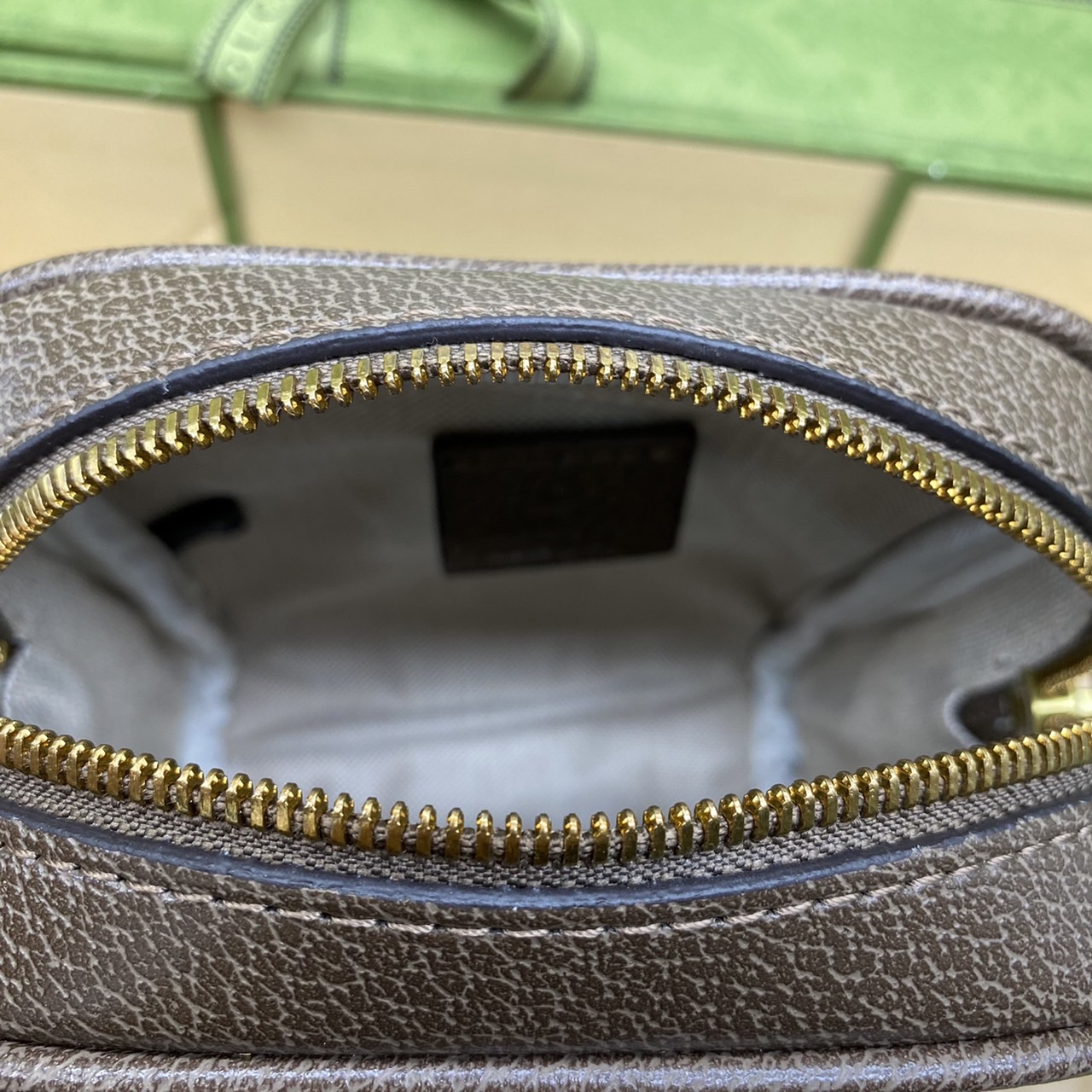 หนังแท้ GUCCI Ophidia GG shoulder bag พร้อมส่งที่ไทย