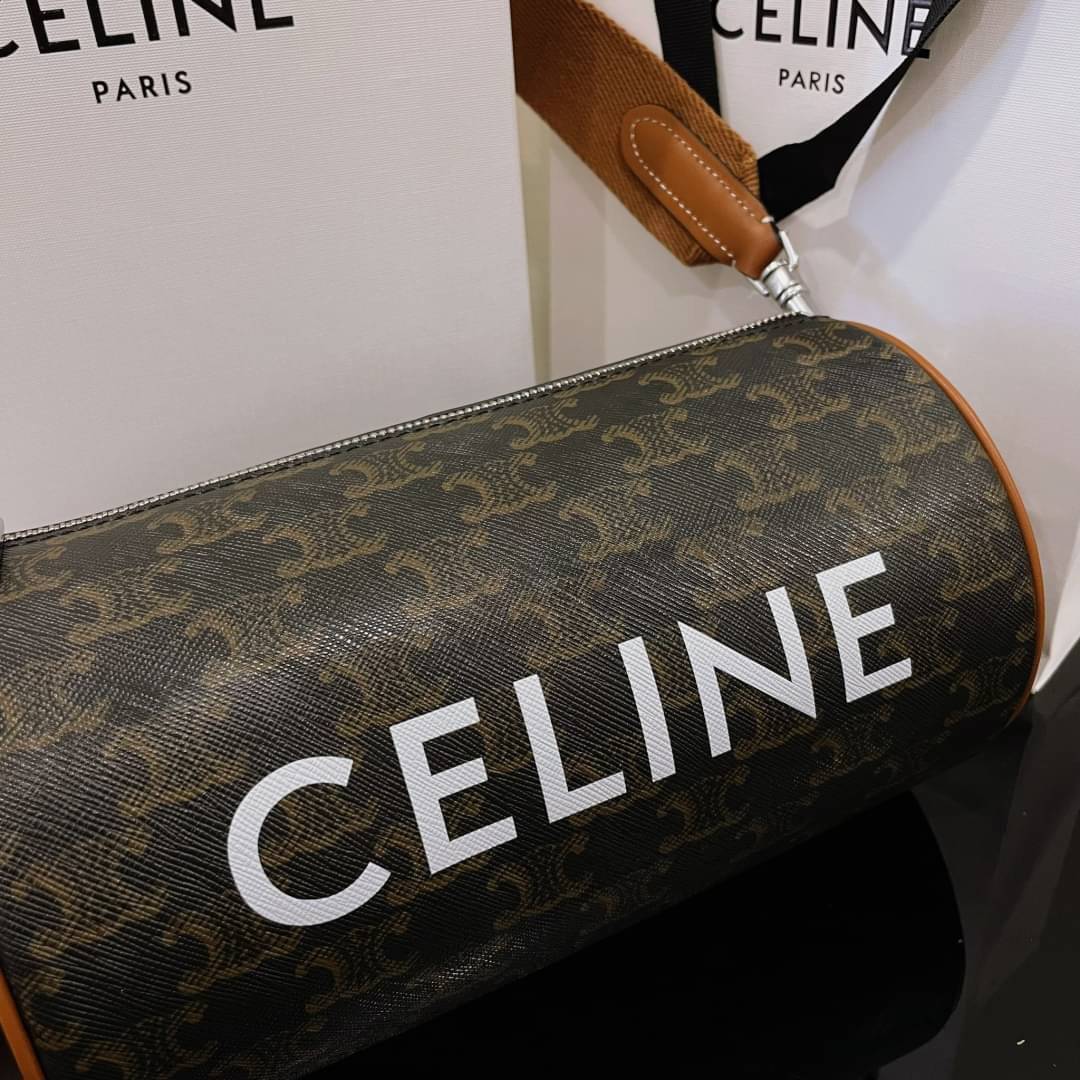 ORI CELINE cylinder bag in TRIOMPHE CANVAS Tan เกรดออริจินอล หนังแท้ พร้อมส่งที่ไทย ภาพถ่ายจากงานขายจริง ใช้งานต่างประเทศได้