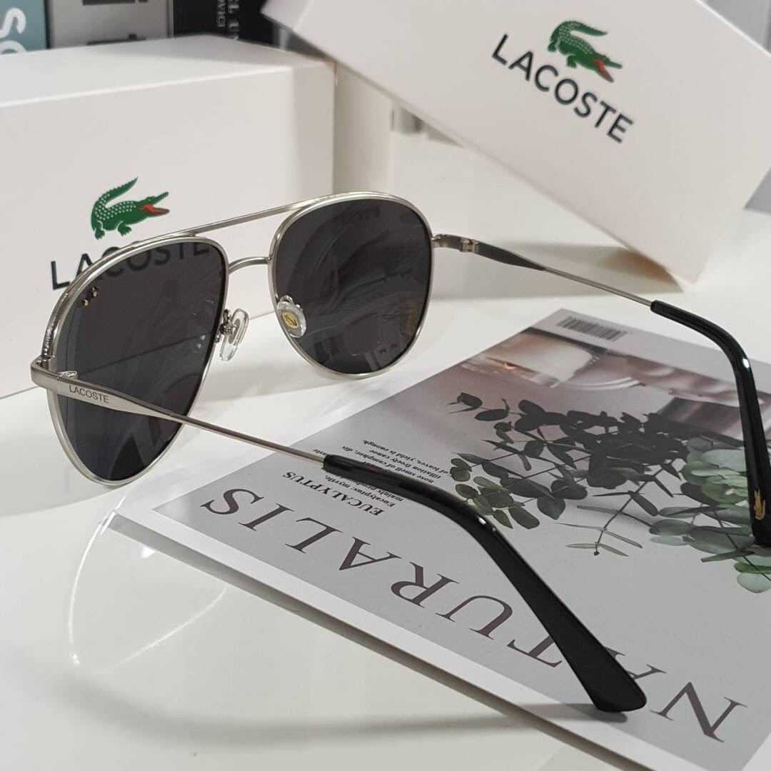 รุ่นยอดฮิตที่เคยขายดีติดอันดับ ของมันต้องมี กับแว่นตา LACOSTE SUNGLASSES แว่นตากันแดด แฟชั่นดีไซน์คลาสสิก สวยสะดุดตา มาพร้อมกล่องแว่นและกล่องกระดาษแบรนด์ ในราคาสบายกระเป๋า สวยหรู ดีไซน์สะดุดตา ห้ามพลาดค่ะ