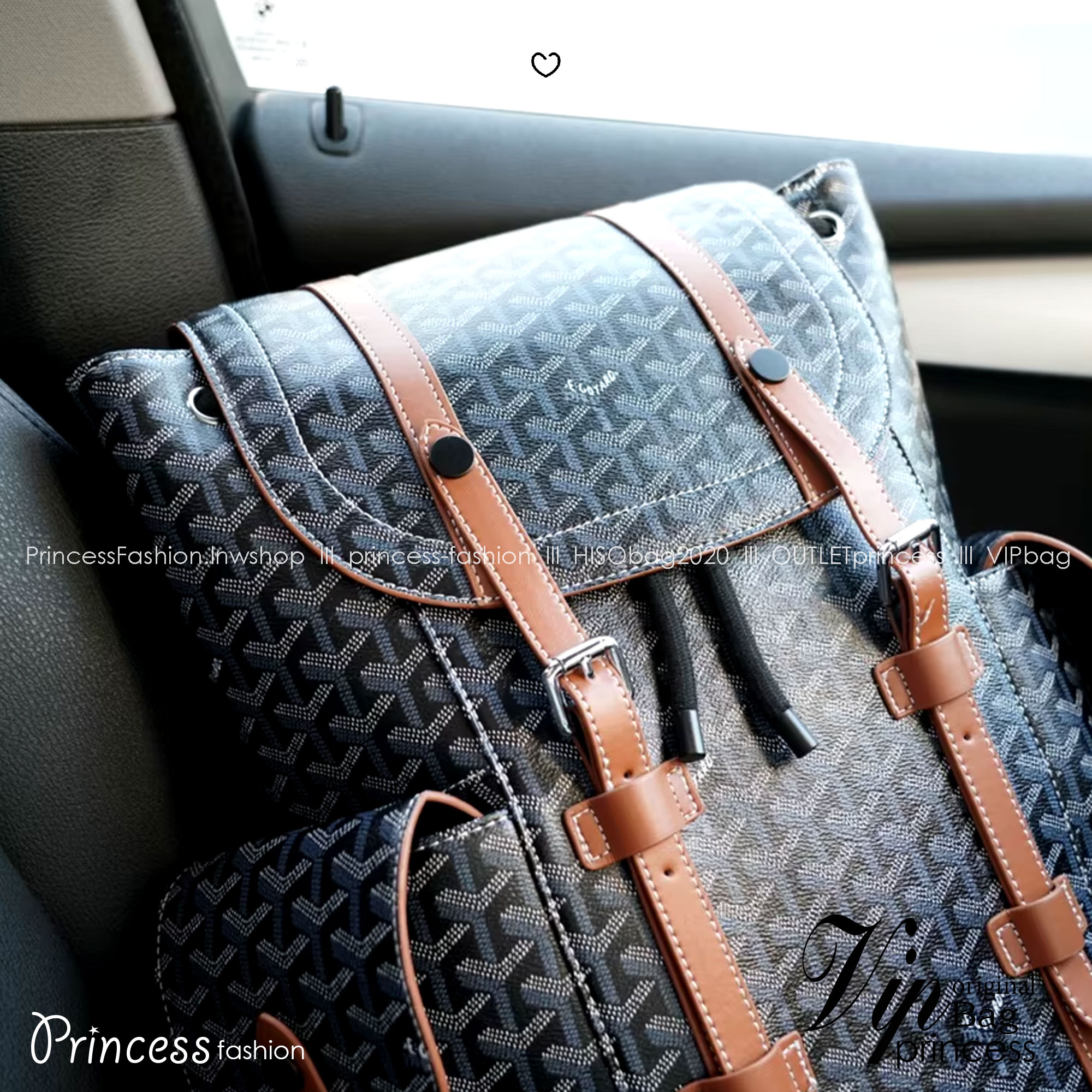 Goyard Backpack Bag Large Size กระเป๋าเป้ใบใหญ่ ดีไซน์สวยคลาสสิกเป็นเอกลักษณ์ ใช้ได้ทั้งหนุ่มๆและสาวๆ ตกแต่งลวดลายโลโก้แบรนด์เรียบหรู ภายในจุของได้เยอะมาก ใหญ่จริง!! ใบนี้คุ้มค่าราคามากๆ ทั้งดีไซน์และฟังก์ชั่นการใช้งาน ตอบโจทย์แน่นอน จะใส่เสื้อผ้าสำหรับ s