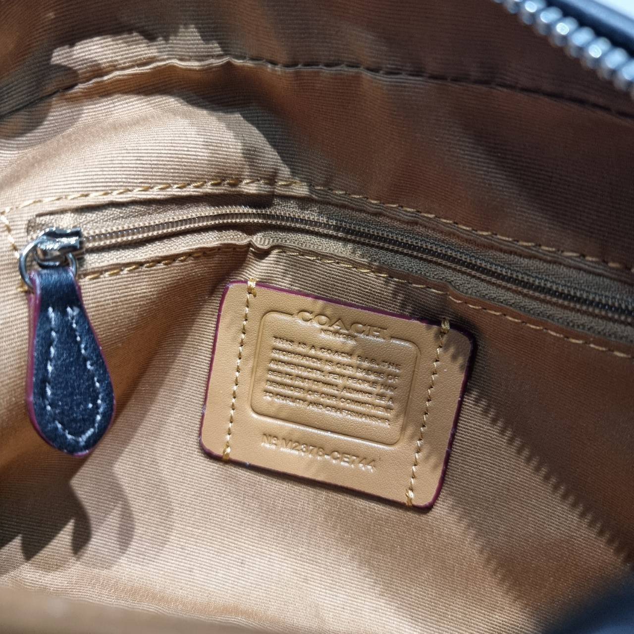 COACH CE744 CAMERA BAG IN SIGNATURE DENIM กระเป๋าสะพายข้างรูปทรงสวยคลาสสิค BLACK MULTI เกรดท็อปออริ เกรดดีสุด สลับแท้ 1:1