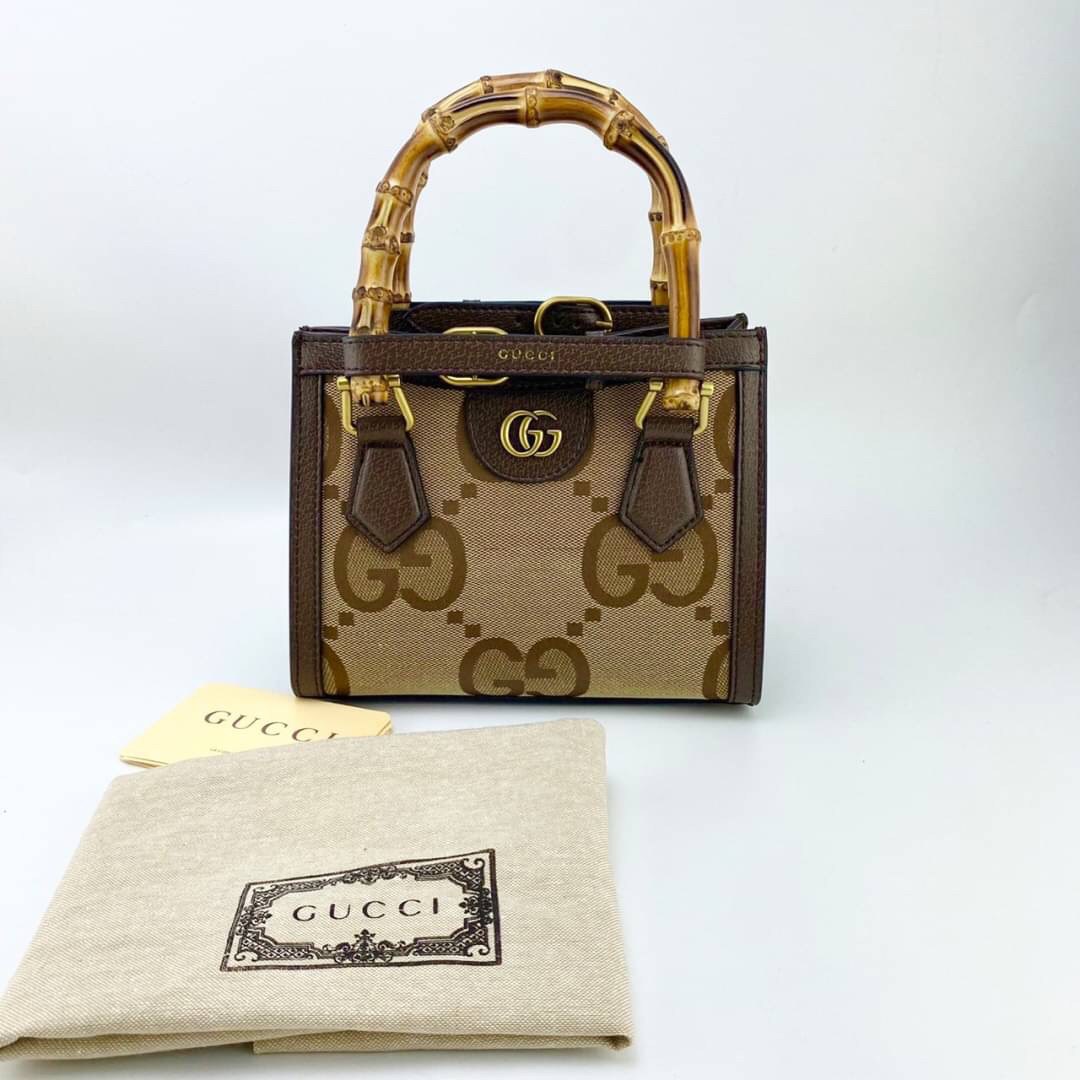 หนังแท้ Gucci Diana jumbo GG tote bag (mini/small) พร้อมส่งที่ไทย Brown Camel and ebony jumbo GG canvas ภาพถ่ายจากสินค้าจริง