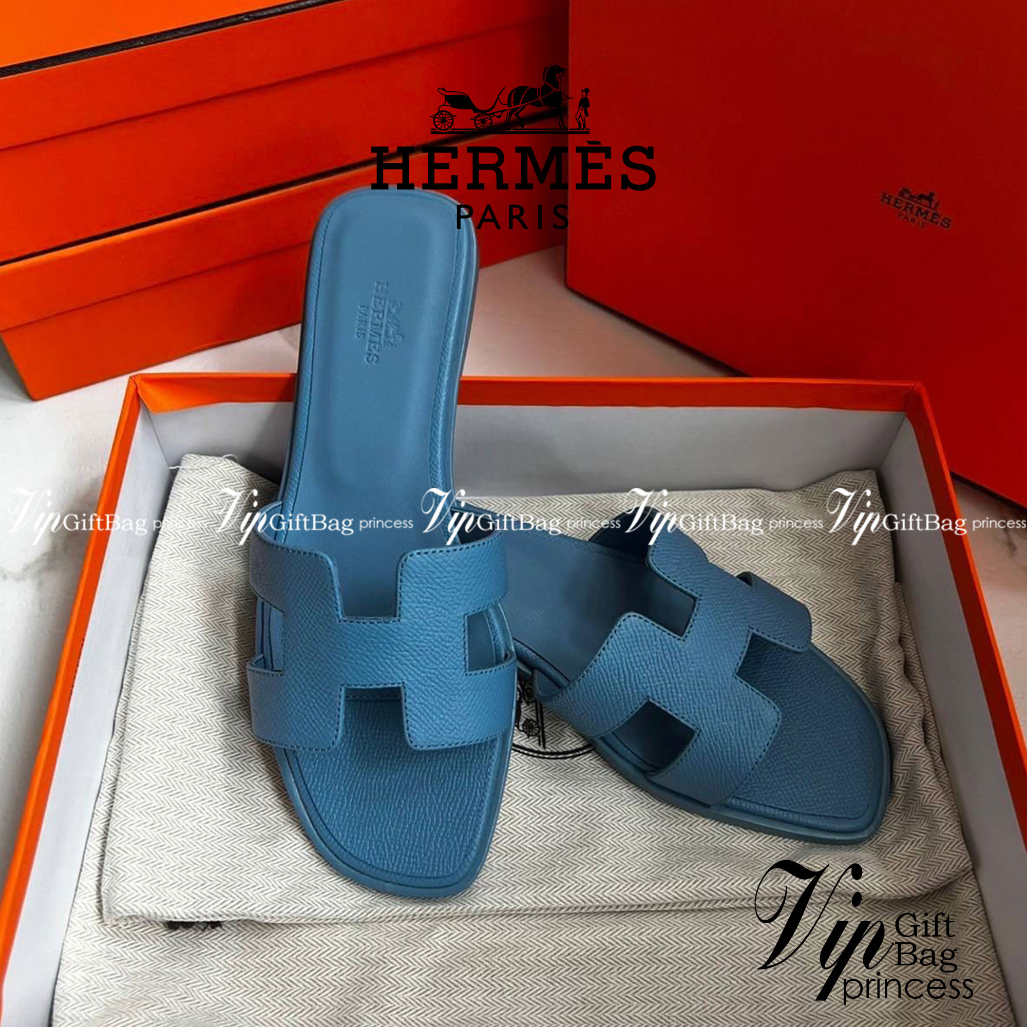 หนังแท้ Hermes sandal Epsom leather รองเท้าแตะงานสั่งตัตใช้สลับแท้ เกรดออริจินอล 1:1 เกรดเหมือนสุด มี series code ทุกคู่ งานตัดเย็บปราณีตละเอียด ใส่สบาย ไม่ลื่น ใช้ทนนาน เกรดนี้คุ้มมาก ไม่ผิดหวังค่ะ ภาพสินค้าถ่ายจากงานขายจริง ใช้งานต่างประเทศได้