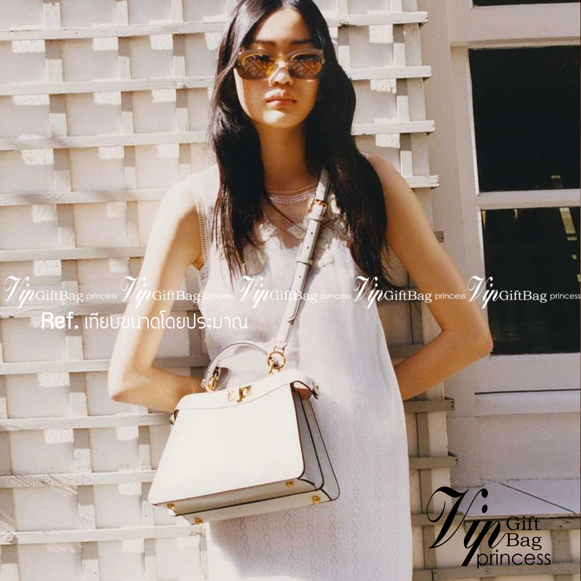 FENDI peekaboo 20cm เกระเป๋าสะพายเฟนดิ คลาสสิกตามแบบฉบับแบรนด์ สวยไฮโซมากแม่ สุดฮิตรุ่น Peekaboo ขนาดกำลังดีหนังเรียบสีพื้นมาใหม่ สวยหรูดูไฮโซ มาพร้อมสายสะพายยาวถอดออกถือได้ วัสดุคุณภาพอย่างดี ขนาดกะทัดรัดและดีไซน์ที่เรียบหรู