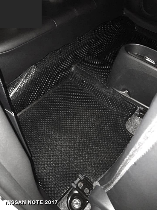 พรมปูพื้นรถยนต์ NISSAN NOTE กระดุมเม็ดเล็ก รีดขอบ สีดำ เต็มคัน เข้ารูป