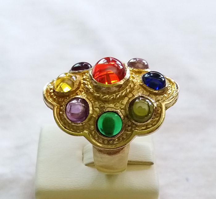 สินค้าหมดค่ะ แหวนพลอยมณีใต้น้ำ(เพชรพญานาค)นพเก้าเนื้อทองเหลือง(ทุกราศี)เบอร์10 วงที่1ค่ะ