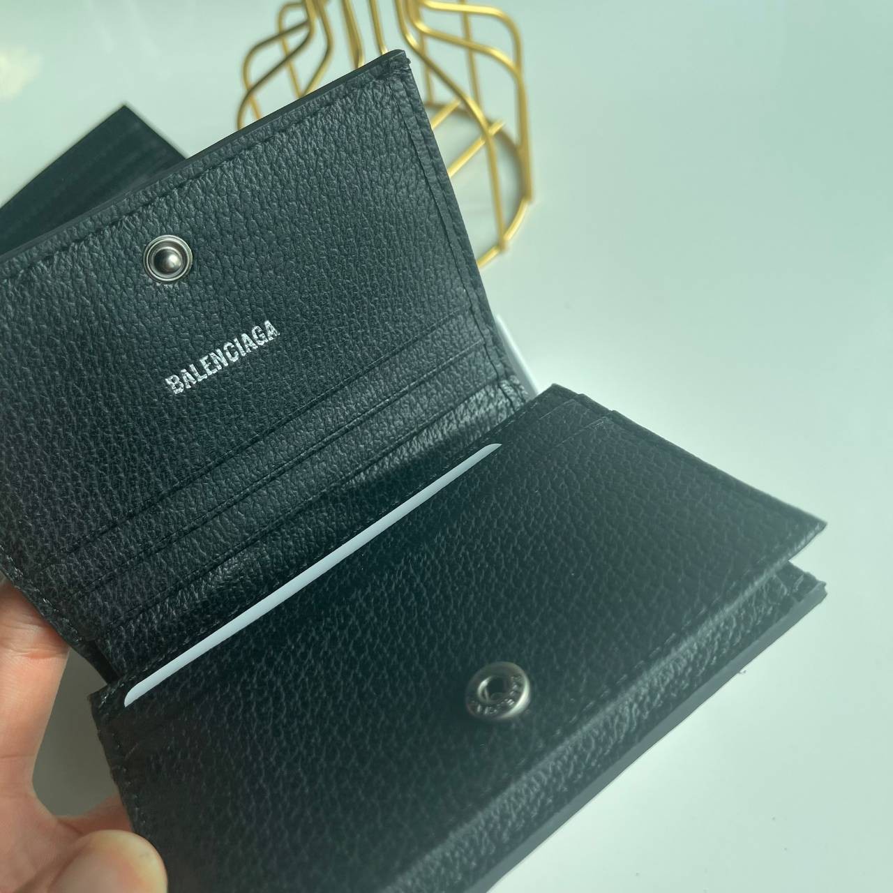หนังแท้ Gucci X BALENCIAGA wallet The Hacker Project กระเป๋าสตางค์หนังแท้งานสวยมาก พร้อมส่งที่ไทย ภาพสินค้าถ่ายจากงานขายจริง ใช้งานต่างประเทศได้