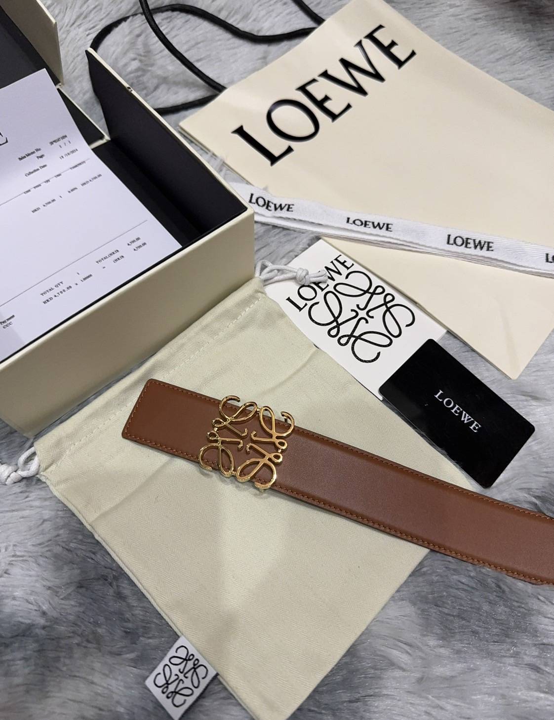 TOP ORI | หนังแท้ Loewe Belt / Loewe Anagram Leather Belt เกรดเทพดีสุด เข็มขัดโลเอเว่หนังแท้ สุดคลาสสิค วินเทจ เรียบง่าย ผู้ดี เป็นซิกเนเจอร์ ใช้งานเป็น everyday use ได้เลย