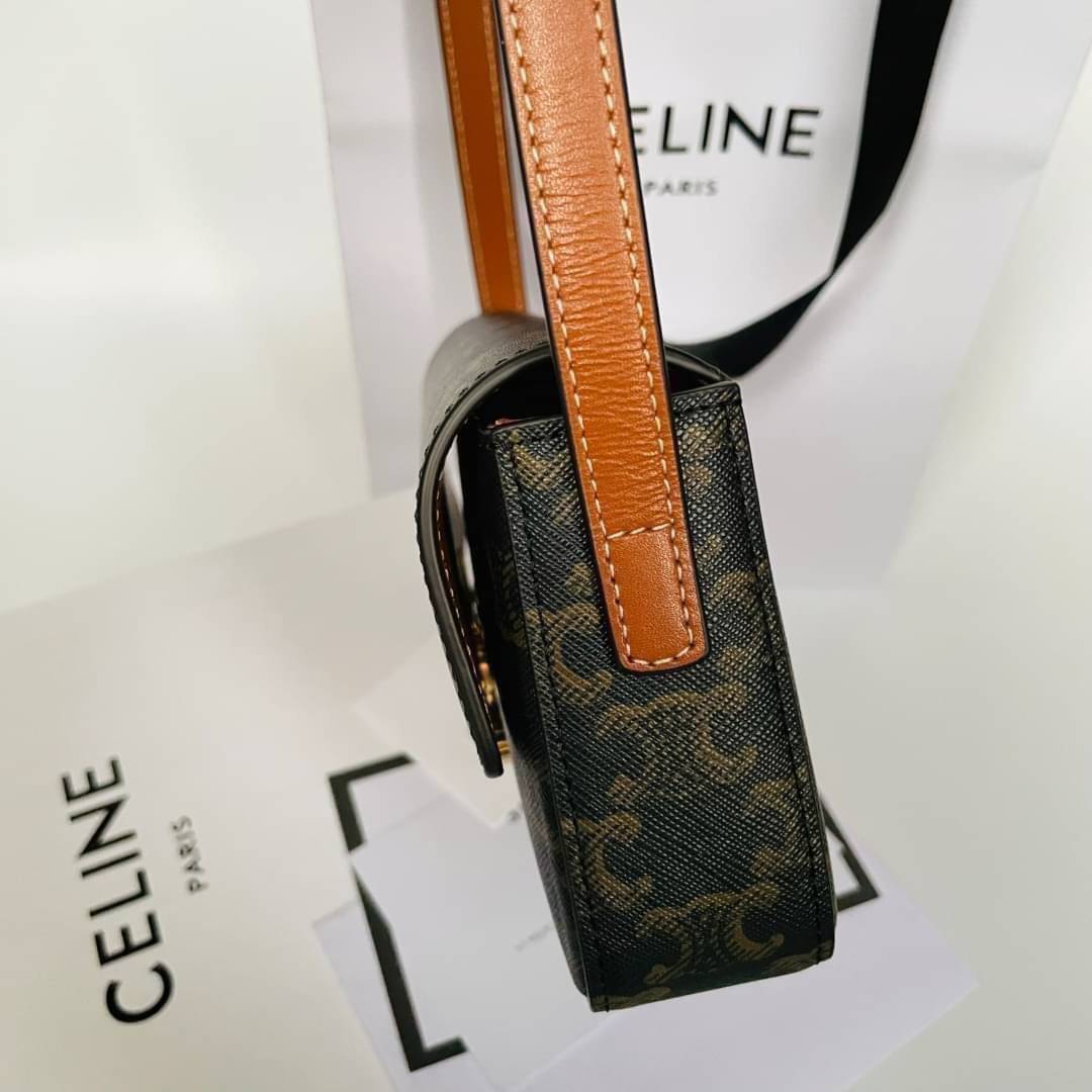 ORI CELINE Triomphe Shoulder Bag in Triomphe canvas and calfskin Tan เกรดออริจินอล หนังแท้ พร้อมส่งที่ไทย ภาพถ่ายจากงานขายจริง ใช้งานต่างประเทศได้