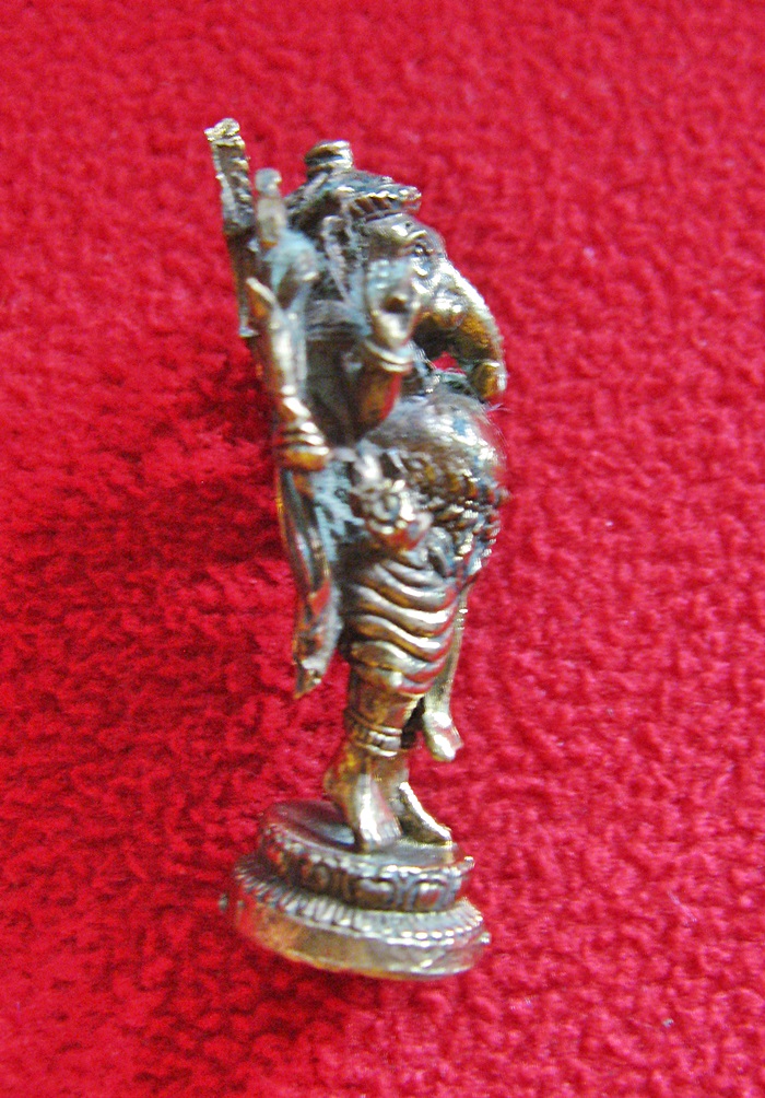 สินค้าหมดค่ะ องค์พระพิฆเณศปางมหาทุรคาคณปติ(ปางมหาอำนาจ เหมาะกับผู้บริหาร ผู้ทำงานปกครอง)เนื้อทองเหลือง(ตั้งบูชาหน้ารถ)พร้อมใบคาถาค่ะ