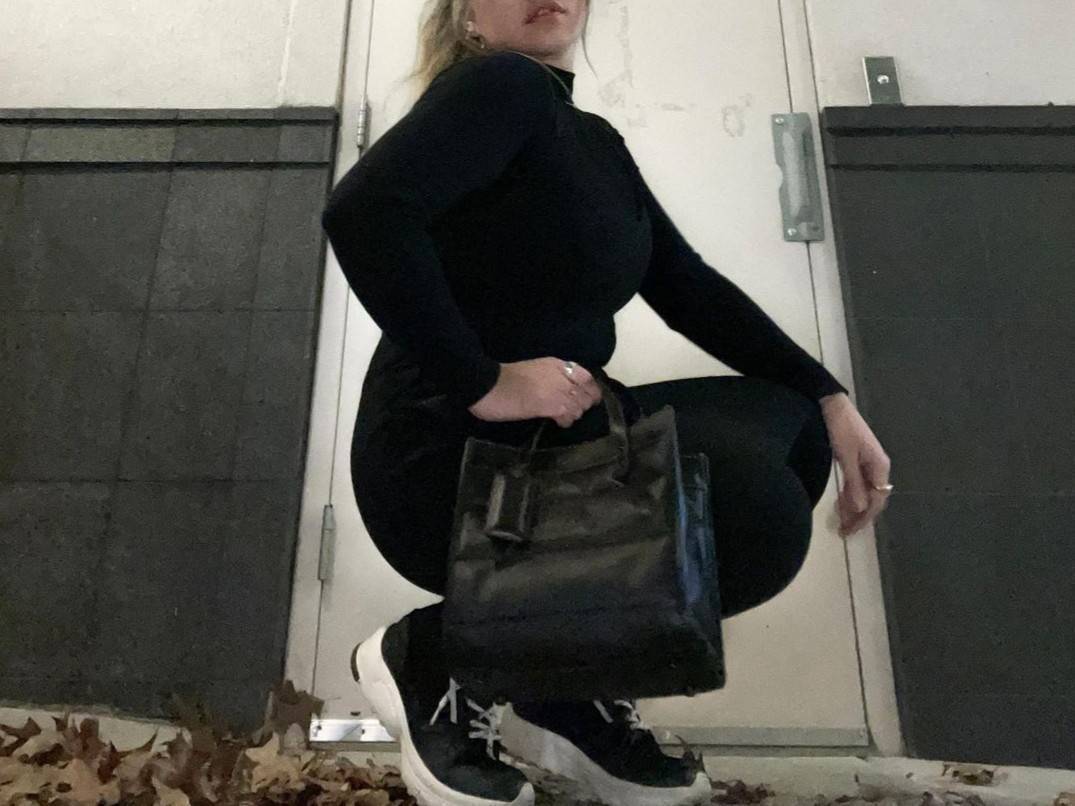 COACH CASUAL STYLE STREET STYLE 2WAY PLAIN LEATHER ELEGANT STYLE (C6958 C6852) 🌺 ที่สุด! ของที่สุด!! กระเป๋าถือ กระเป๋าสะพายรูปทรงสุดฮิต สุดคลาสสิค รุ่น UNISEX ที่ชิคๆ สบายๆ ได้ทั้งชายและหญิง// วัสดุหนังแท้ทั้งใบ ตัดเย็บด้วยหนังเนื้อนุ่มพิเศษ หนา 