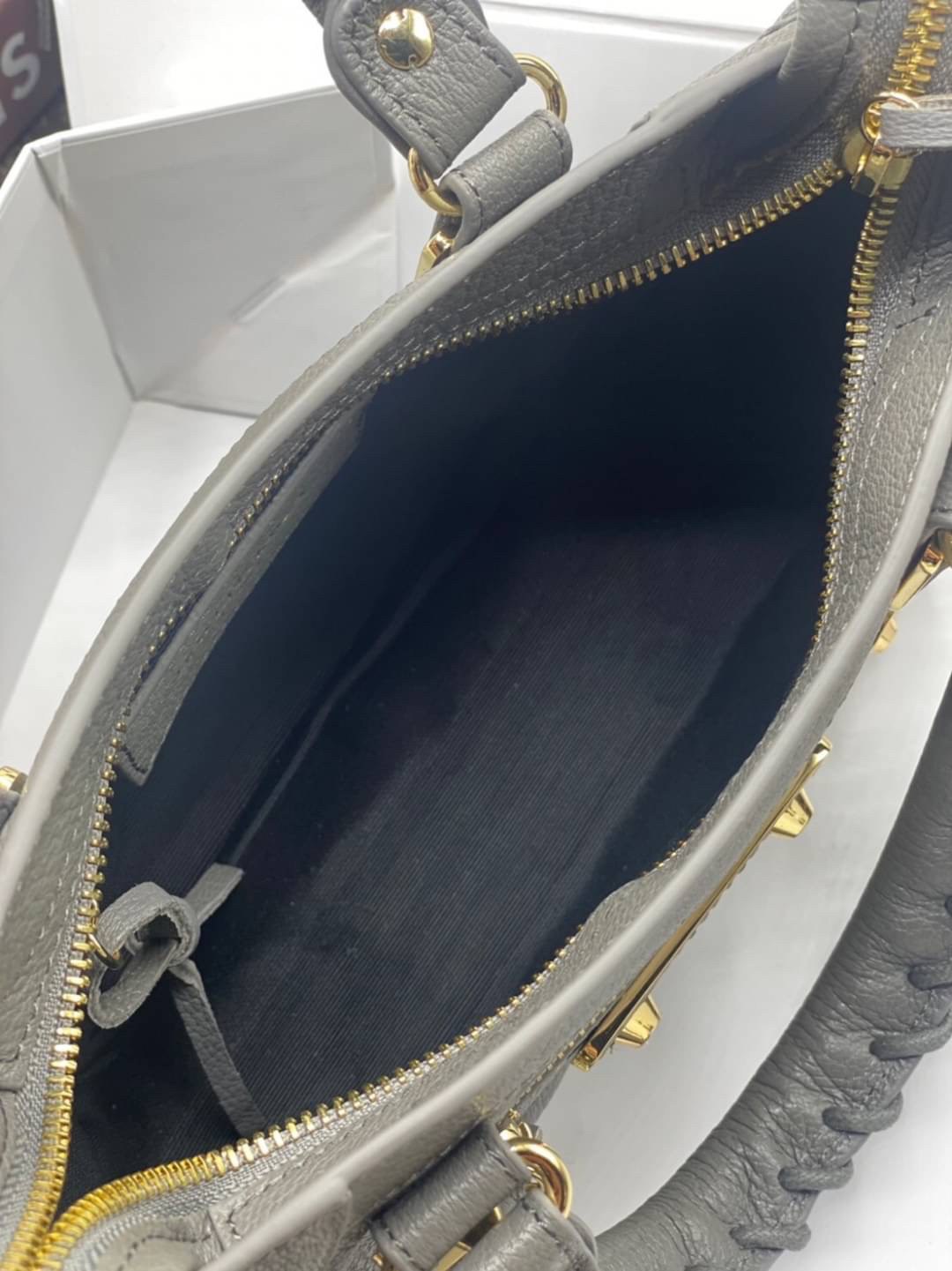 VIP 】หนังแท้ BALENCIAGA Classic City Mini Shoulder Bag พร้อมส่งที่ไทย โทนสีสวยละมุน