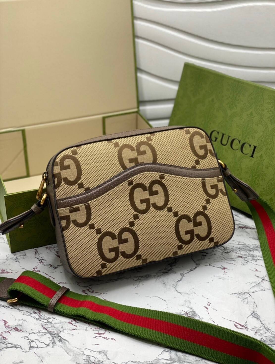 หนังแท้ 】GUCCI jumbo GG shoulder bag 26cm พร้อมส่งที่ไทย เกรดออริจินอล ลายใหม่ Jumbo Double G ครอสบอดี้หรือสะพายไหล่ก็ได้ทุกลุค ภาพสินค้าถ่ายจากงานขายจริง ใช้งานต่างประเทศได้
