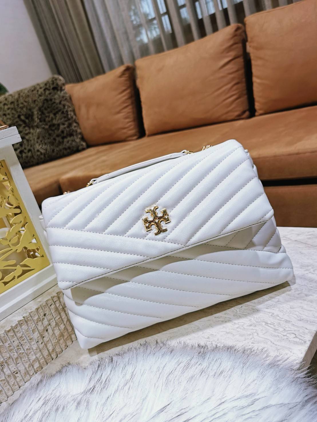 OUTLET ของแท้ 💯% 】Tory Burch Factory Outlet Quilted Chain Crossbody Sling Bag กระเป๋าสะพายรุ่นแนะนำจาก Tory Burch Factory