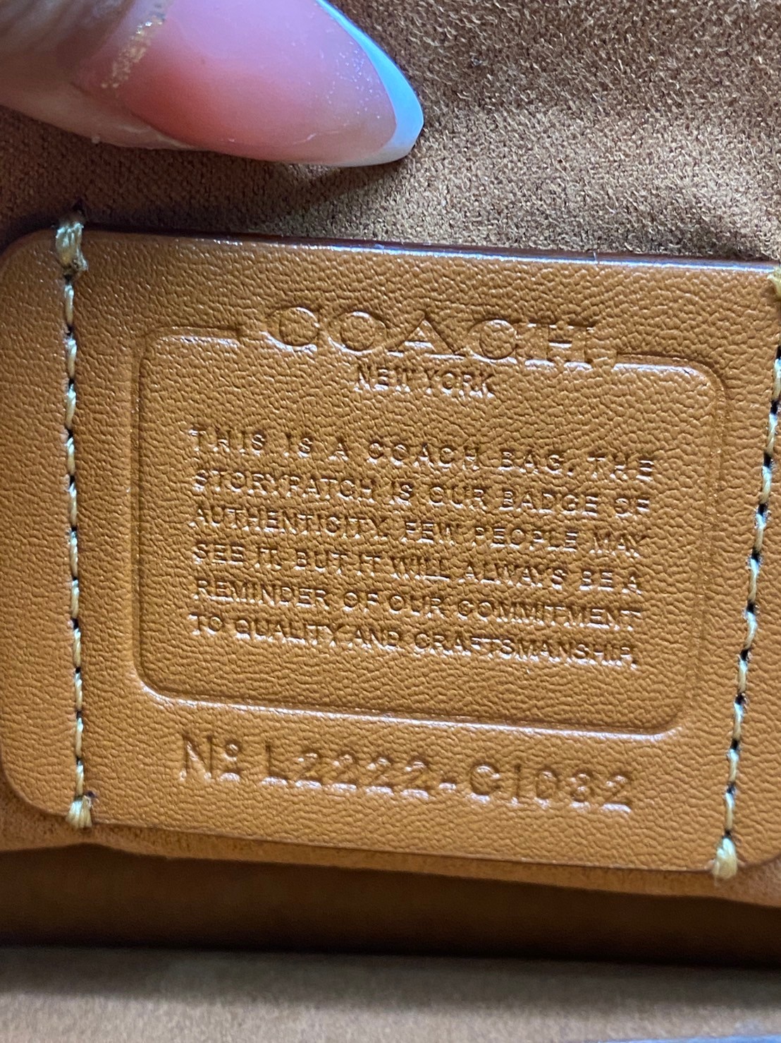 COACH TABBY CROSSBODY WRISTLET 26cm สีใหม่ล่าสุด ต้อนรับสงกรานต์นี้ รุ่นนี้ต้องเข้าแล้ว พกพาได้ตลอดวันเลย ห้ามพลาดค่ะ!