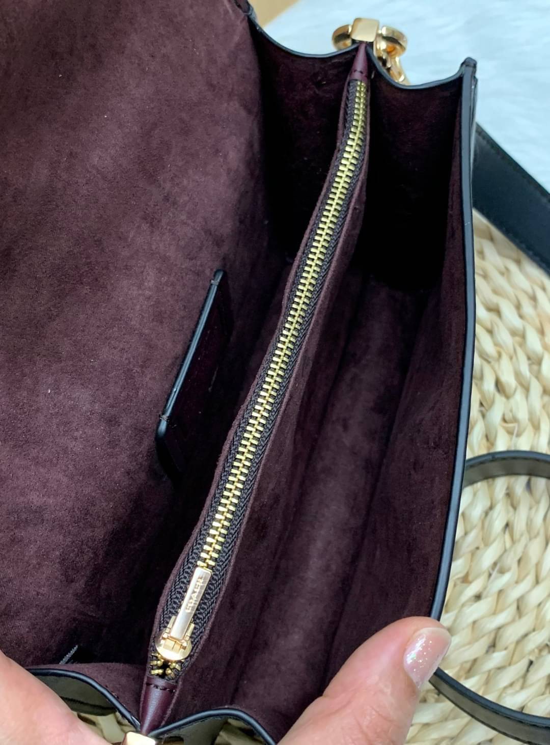 ของแท้ 💯% COACH SMALL GEORGIE TOP HANDLE IN BLOCKED SIGNATURE CANVAS ((6504//0468)) กระเป๋าหิ้ว//สะพายข้างได้ วัสดุหนังแท้