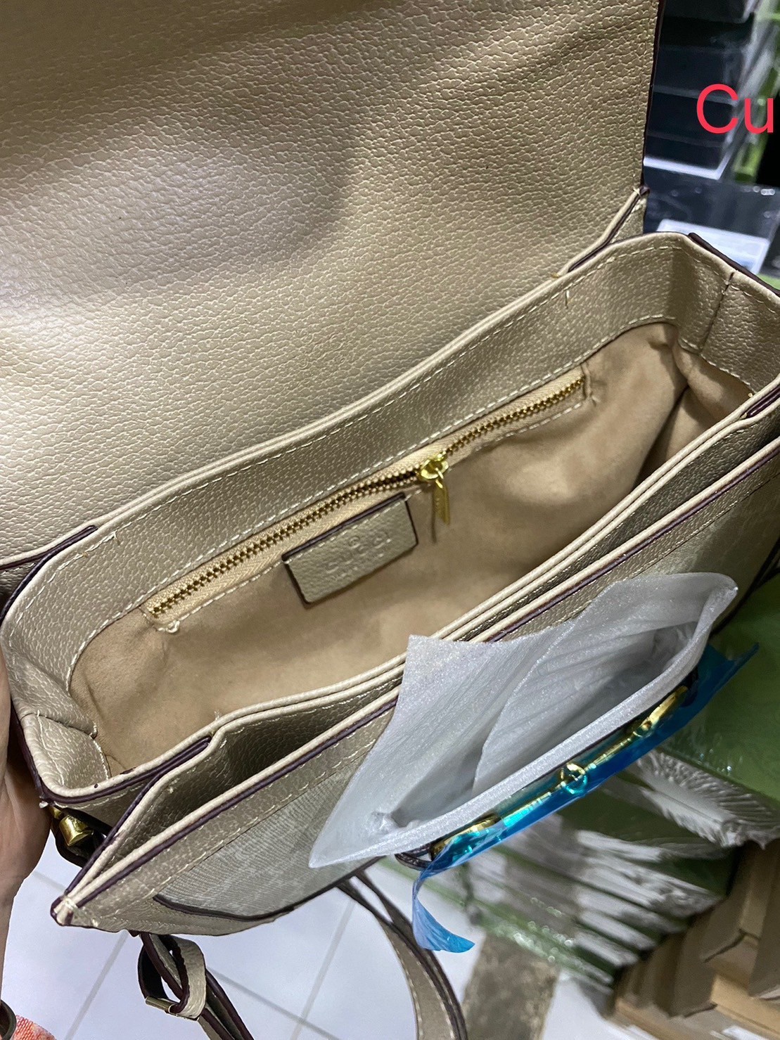 Gucci horsebit 1955 shoulder bag / GUCCI BAG พร้อมส่ง 5 สี กระเป๋าสะพายไหล่/สะพายข้างทรงคลาสสิค สวยผู้ดี ดารา เซเลปใช้กันเพียบ สวยอยู่ทรง มากี่รอบก็ไม่เคยพอ!! รุ่นเด็ดสุด!! ฮ็อตสุด!