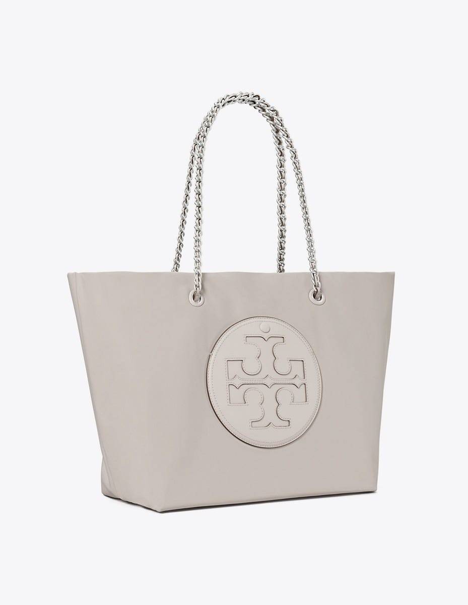 TORY BURCH Ella Chain Tote Bag / TORY TOTE NYLON BAG พร้อมส่ง 4 สี กระเป๋าสะพายทรงโท้ทใบใหญ่ จุของไปเลยแน่นๆ รูปทรงคลาสสิคชวนใช้ โดดเด่นด้วย patch โลโก้ แนะนำรีบสั่งใช้ไปสวยก่อนใครได้เลยน้า