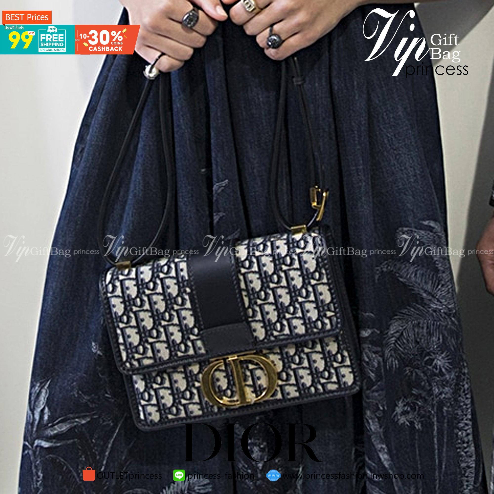 VIP GIFT 】25cm CHRISTIAN DIOR 30 MONTAIGNE BAG ไอเท็มหายาก!! Best seller!! ยกให้น้องเลย!! กระเป๋าทรงกะทัดรัด มี 2 ขนาด ดีไซน์เรียบหรูในความเป็นเอกลักษณ์ ใช้งานง่าย สะดวก ใช้งานได้ทุกโอกาส แนะนำเป็น everyday bag ติดตัวไว้เลยจ้าสาวๆ