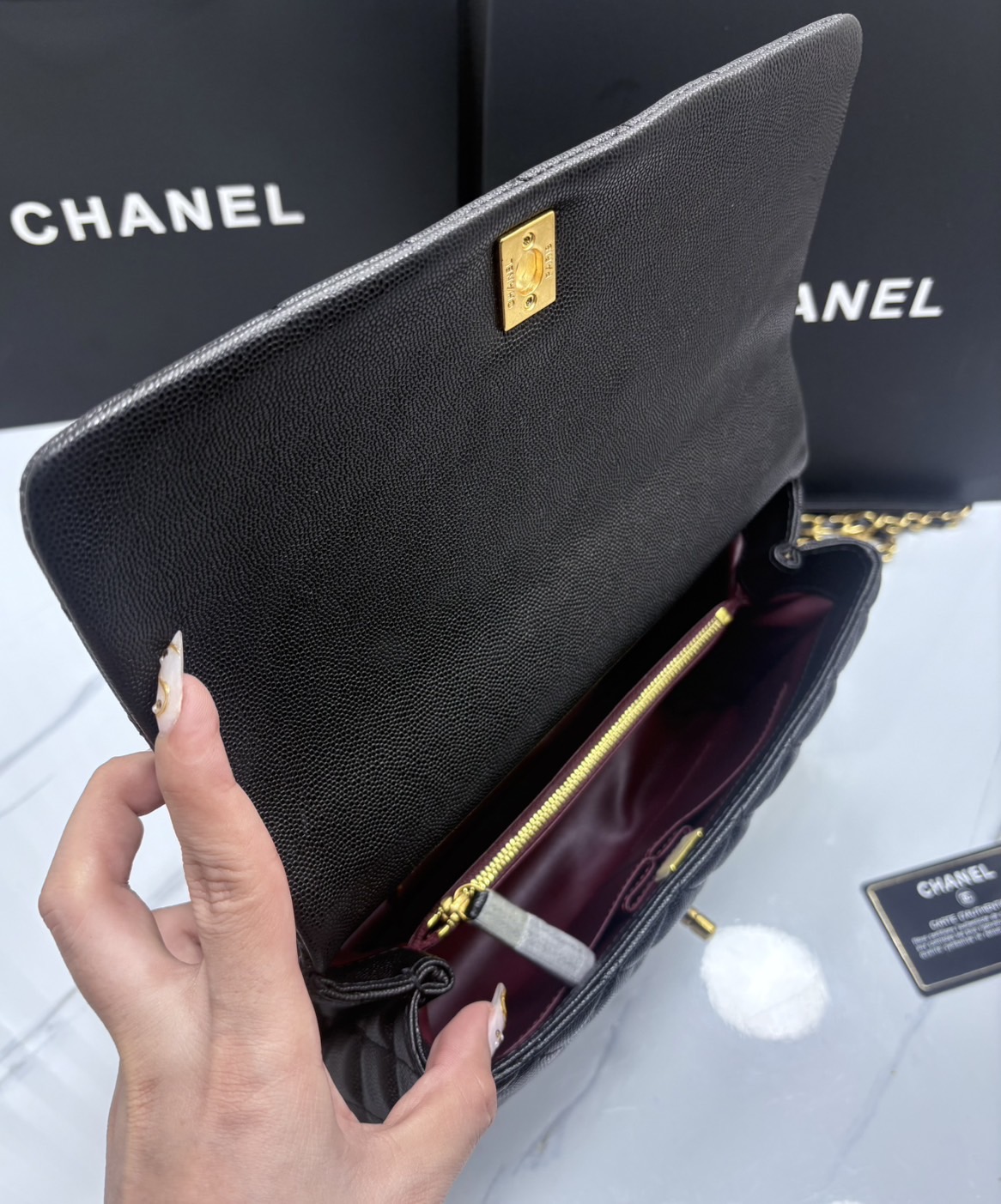 ORI หนังแท้ | Chanel Coco Top Handle Bag Medium 30cm กระเป๋าสะพายสุดคลาสสิค สวยหรูดูแพงเป็นอมตะ