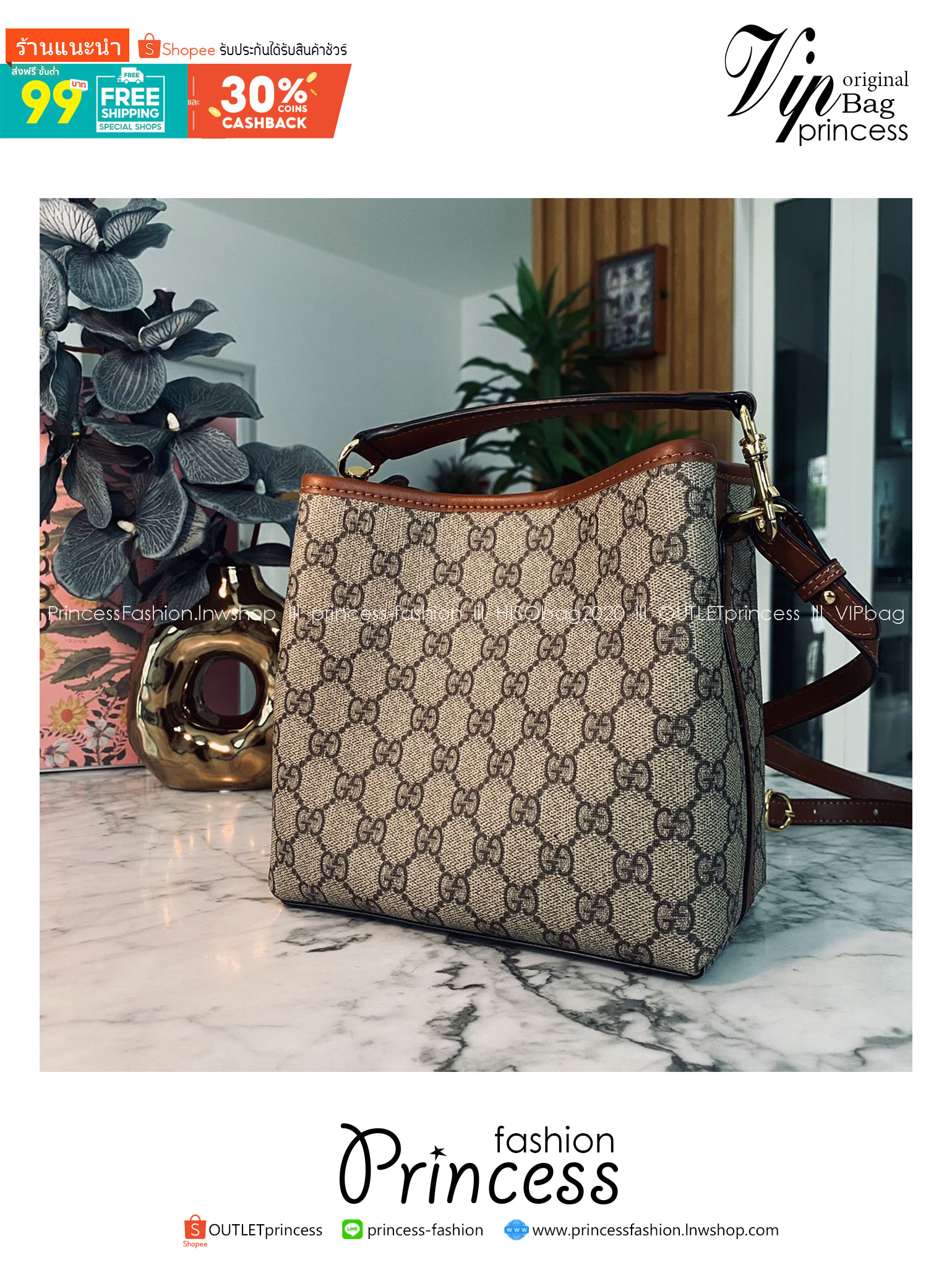 GUCCI GG Emblem mini bucket bag กระเป๋าทรงบัคเก็ตวินเทจรูปทรงใหม่ งานแบรนด์หรู รุ่นนี้ทำออกมาตอบโจทย์ความฮิตมีห่วงอยู่ด้านหน้า สำหรับห้อยตุ๊กตา พวงกุญแจ หรือจะผูกโบว์สวยๆก็เลิศ ดีไซส์สวยใช้งานง่าย ภายในโล่งกว้าง จุของได้เยอะ ถือหรือสะพายก็สวย Must Have!! 