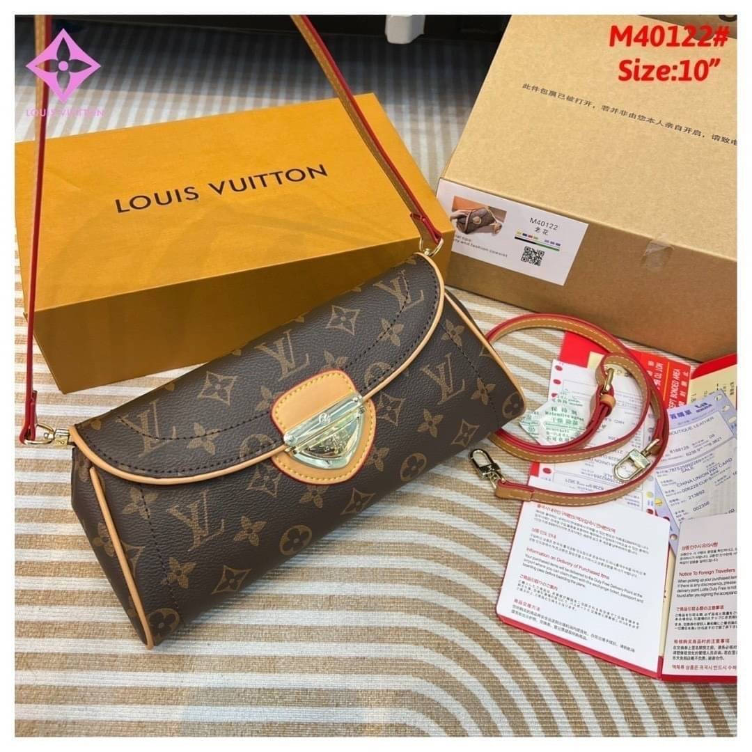 LV Monogram Canvas Beverly Clutch Bag / LV Monogram Pochette Beverly Shoulder Bag กระเป๋าทรงคลัช ทรงพอช งานวินเทจ ลายโมโนแกรม ถือหรือสะพายไหล่ได้ สวยหรูตลอดกาล